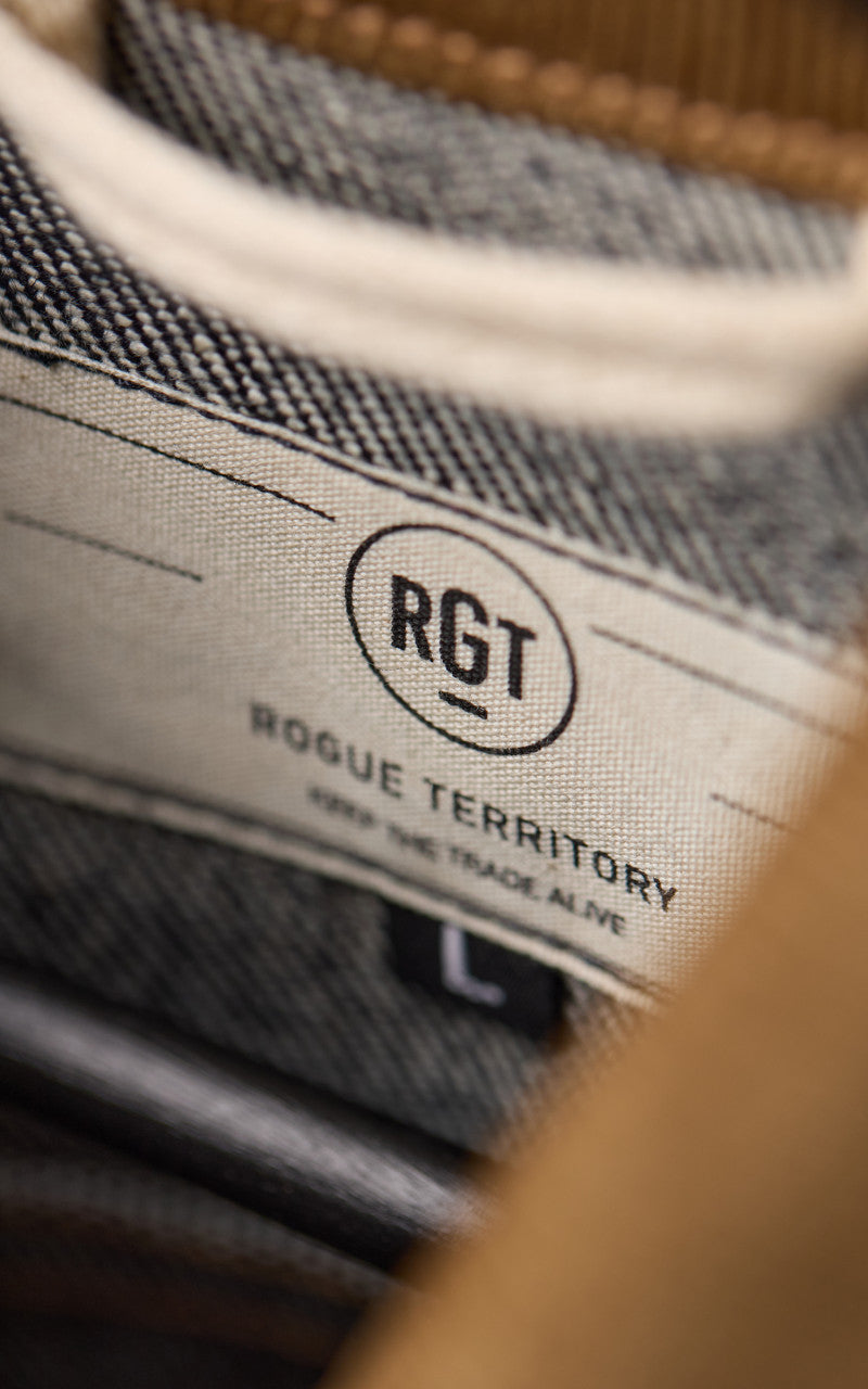 Rogue Territory Supply Jacket Corduroy Collar Selvedge Indigo 22oz