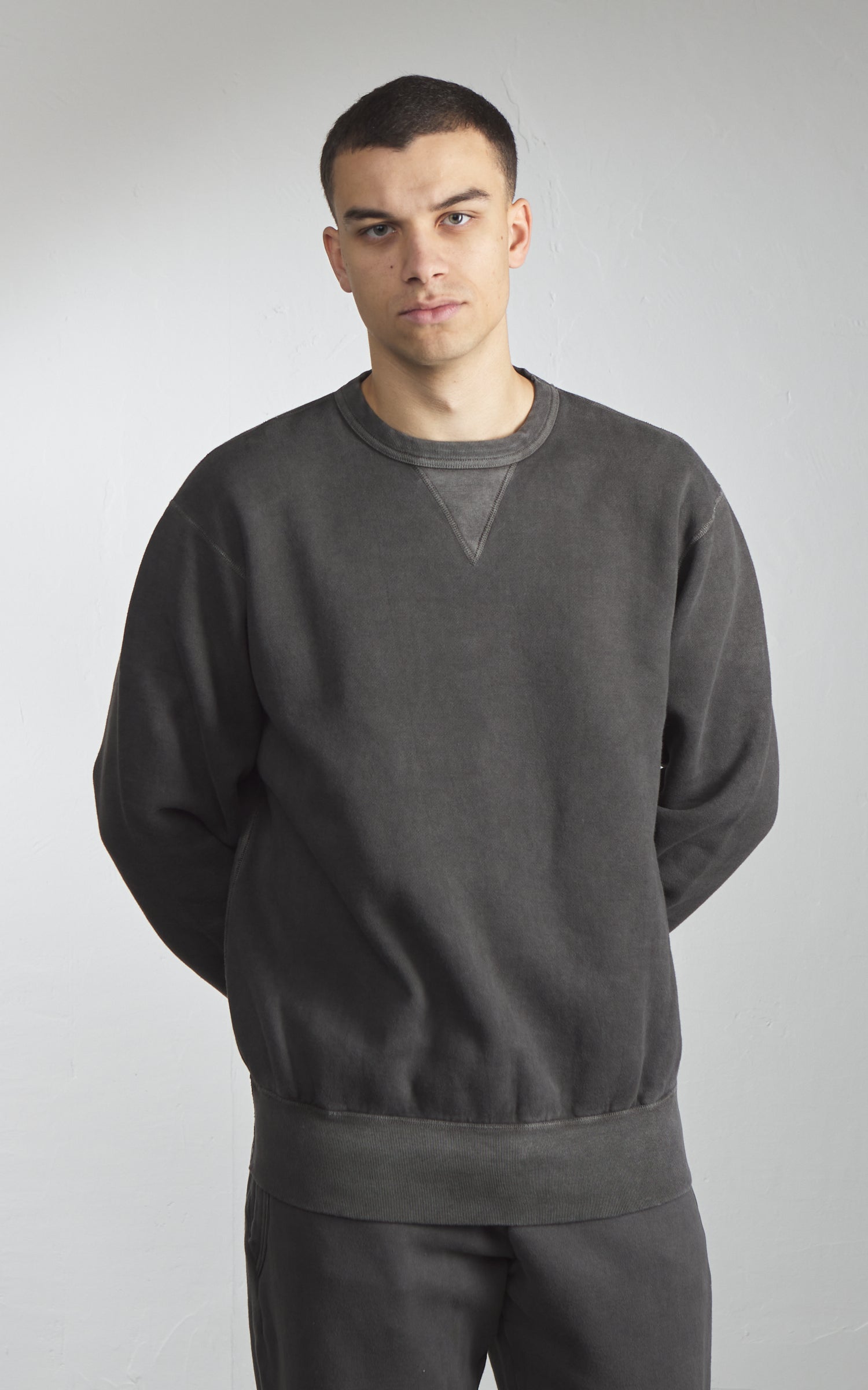 Barns Outfitters BR-3000PG COZUN Double V-Gusset Sweatshirt Black