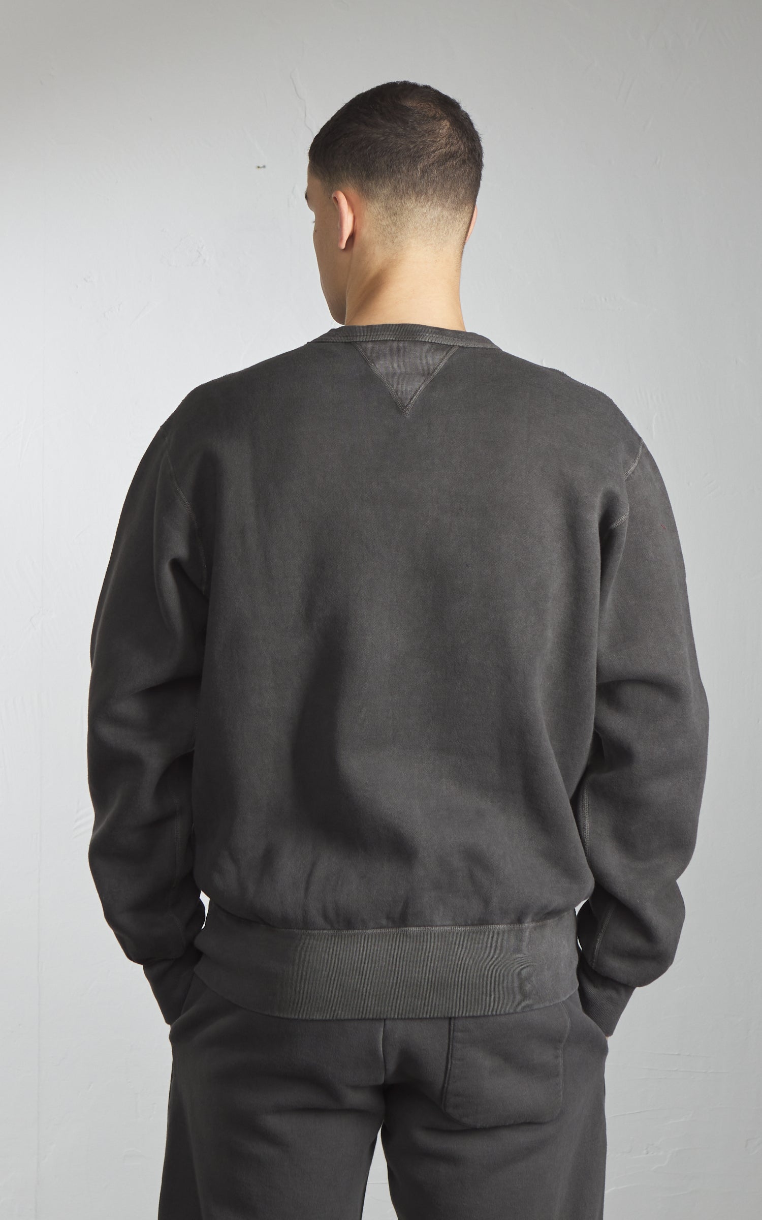 Barns Outfitters BR-3000PG COZUN Double V-Gusset Sweatshirt Black