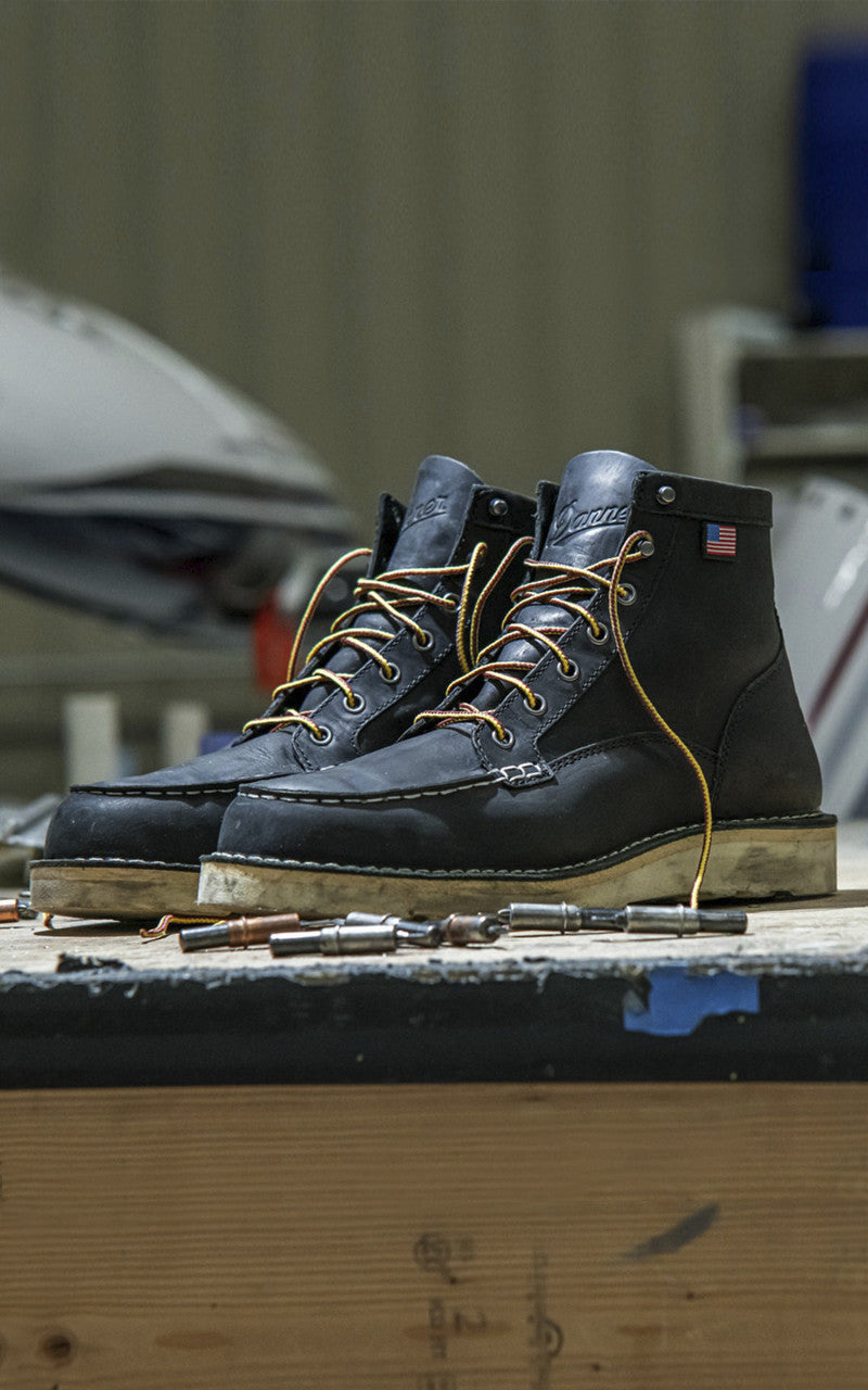 Danner Bull Run Moc Toe Black