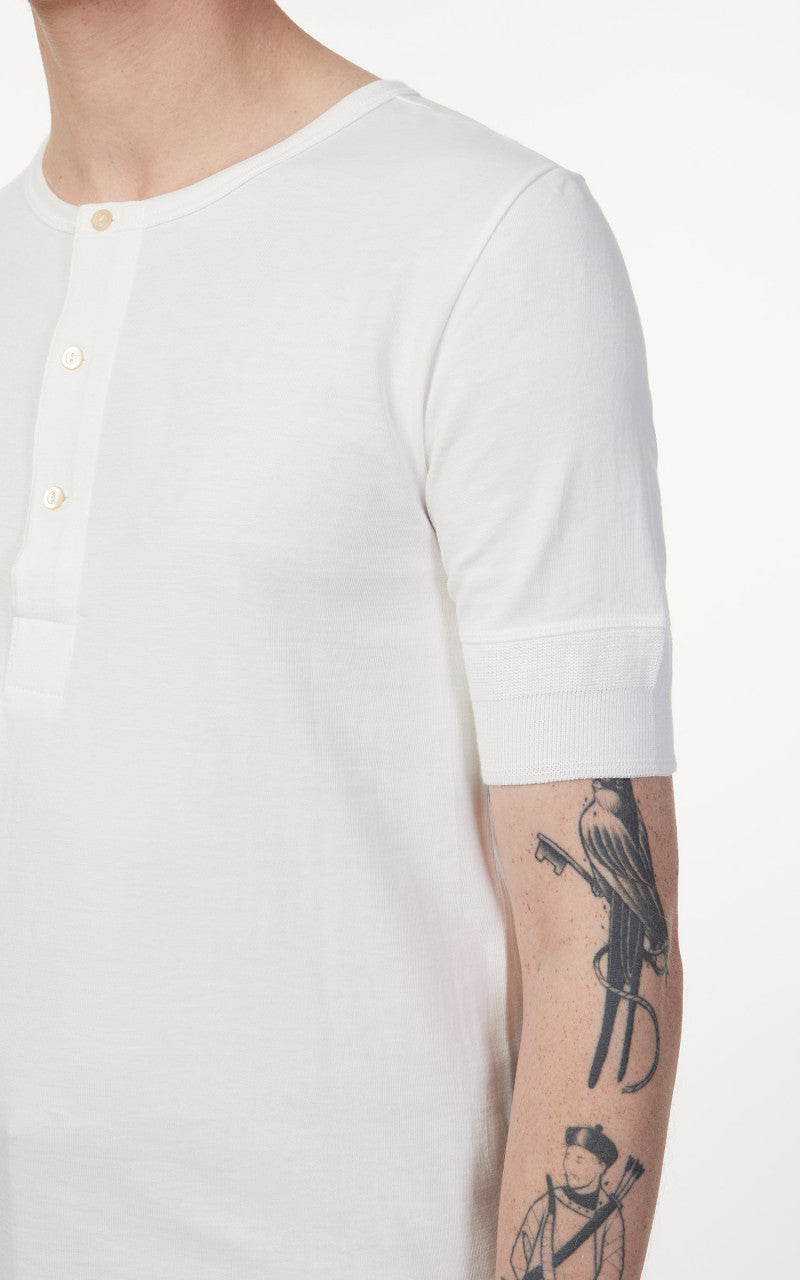 Merz b. Schwanen 207 Henley White