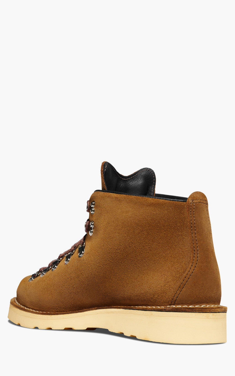 Danner Mountain Light Pettygrove