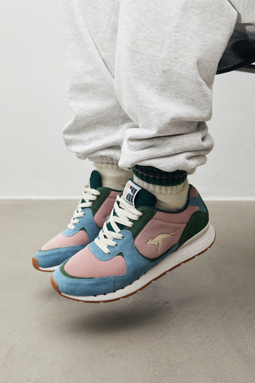 KangaROOS x Diversity Coil R-2 Dusty Rose/Blue Sky