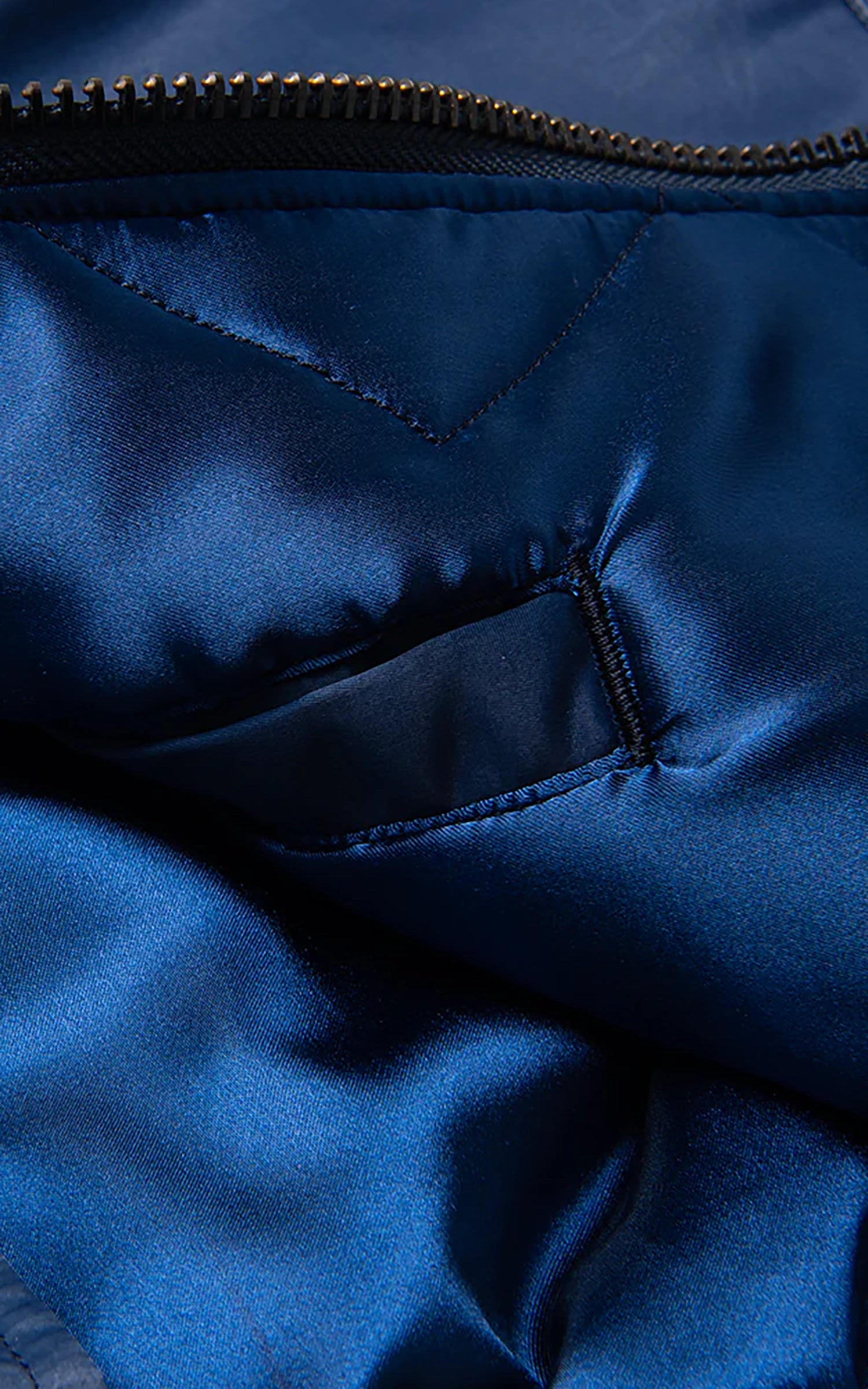 Studio D'Artisan 4623 Indigo-Dyed MA-1