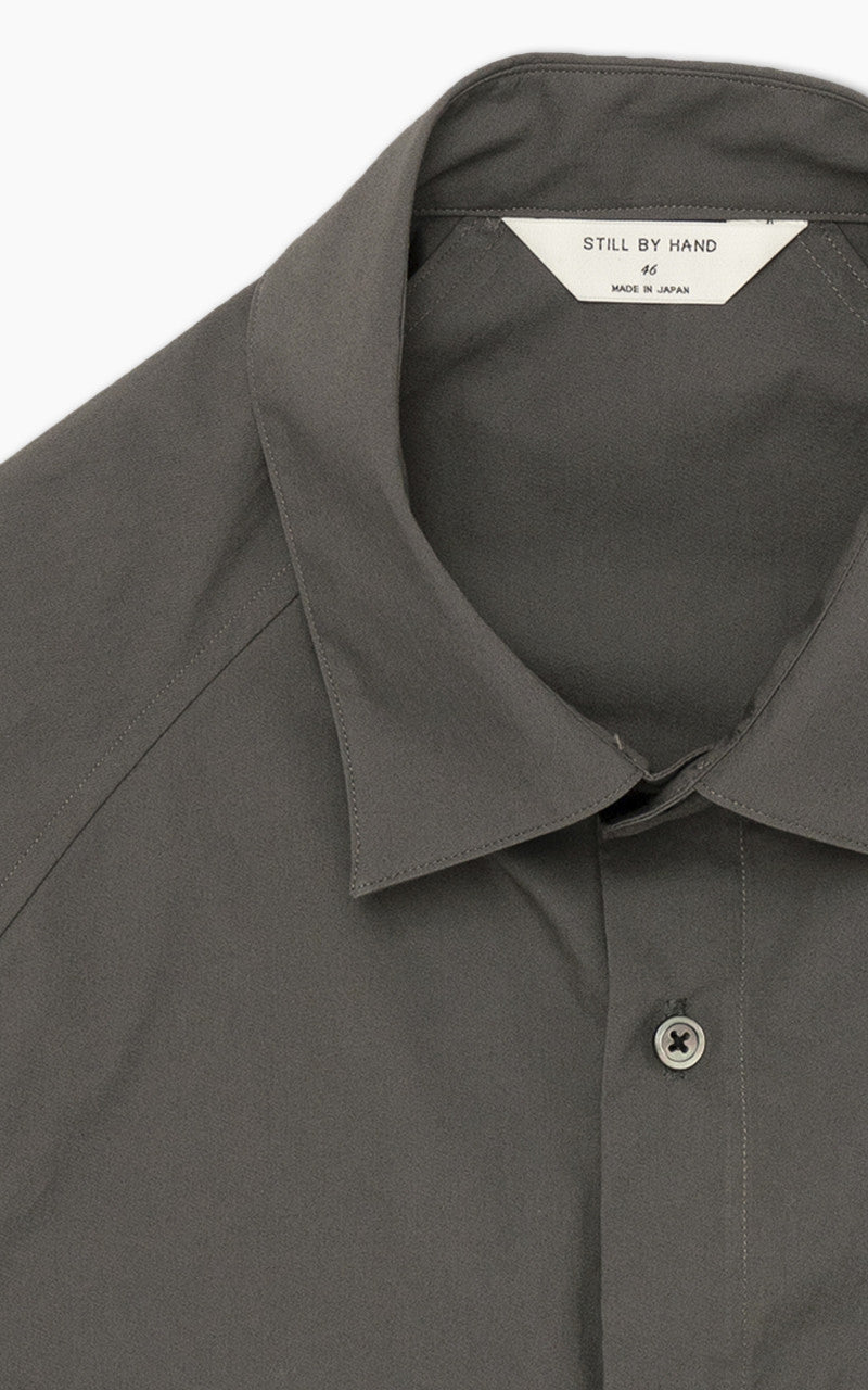 Still By Hand Double Pocket Raglan Shirt Charcoal