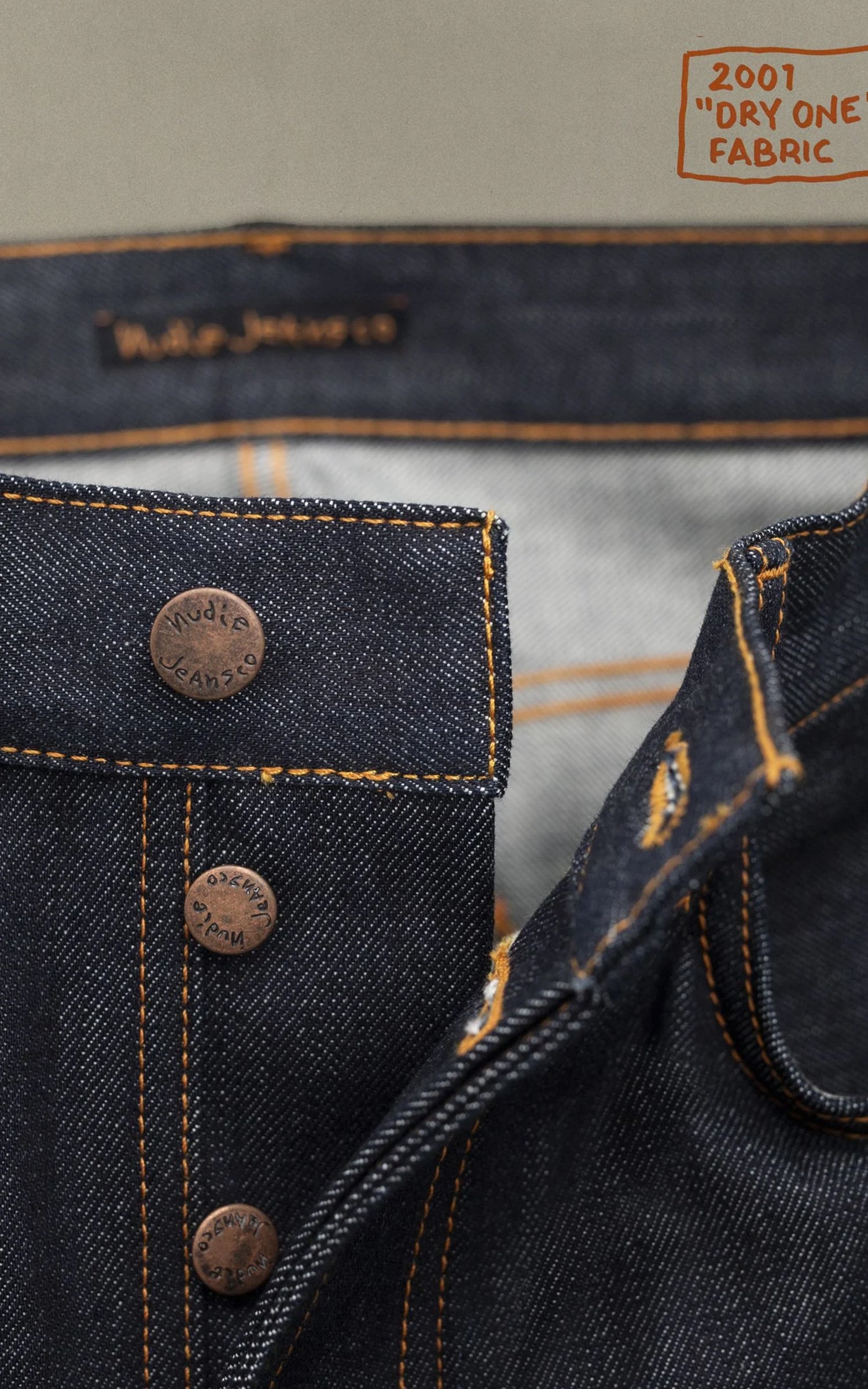 Nudie Jeans Tuff Tony Dry Ecru Waves
