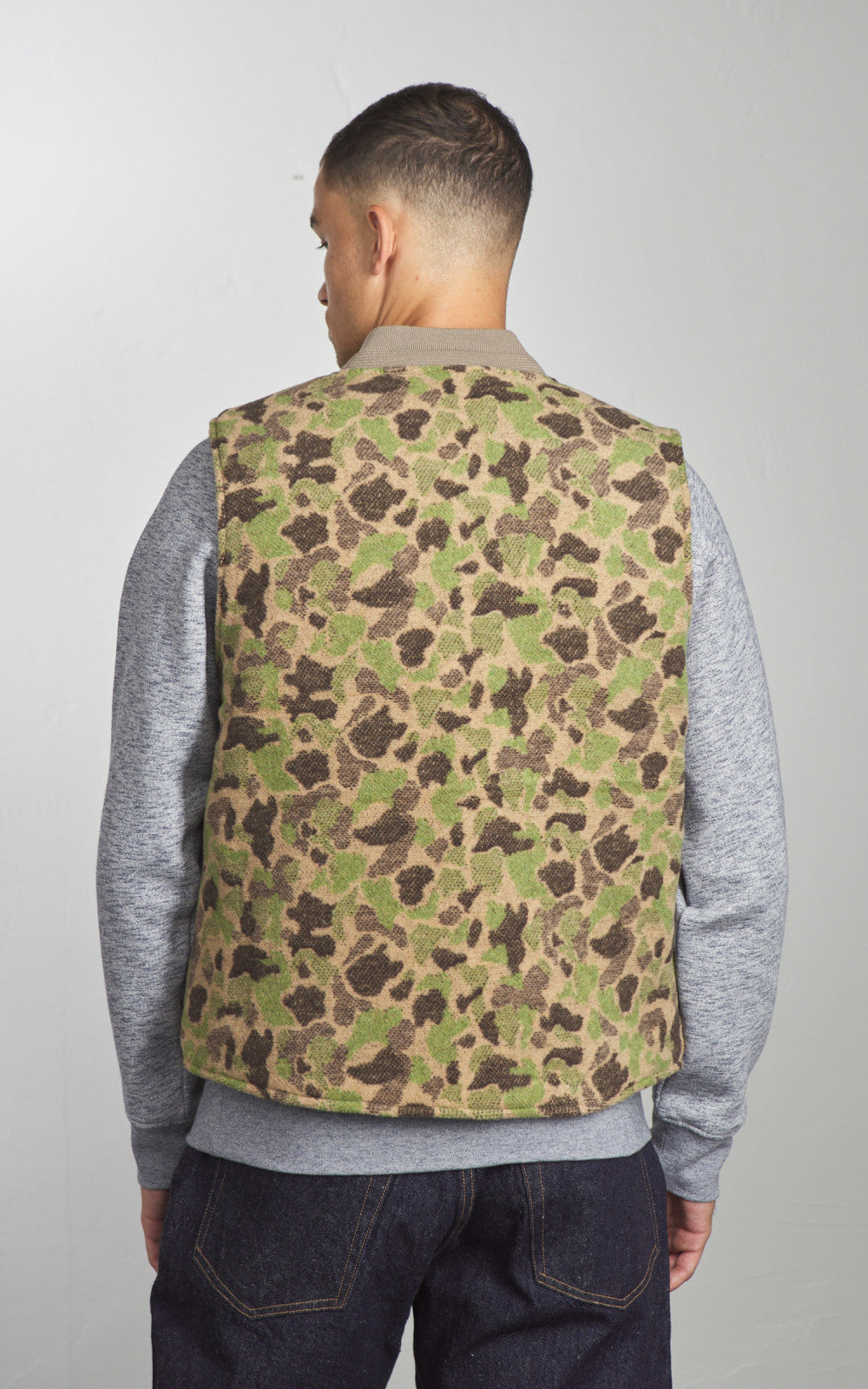 Chesapeake's Seawolf Frogskin Reversible Vest Khaki Green