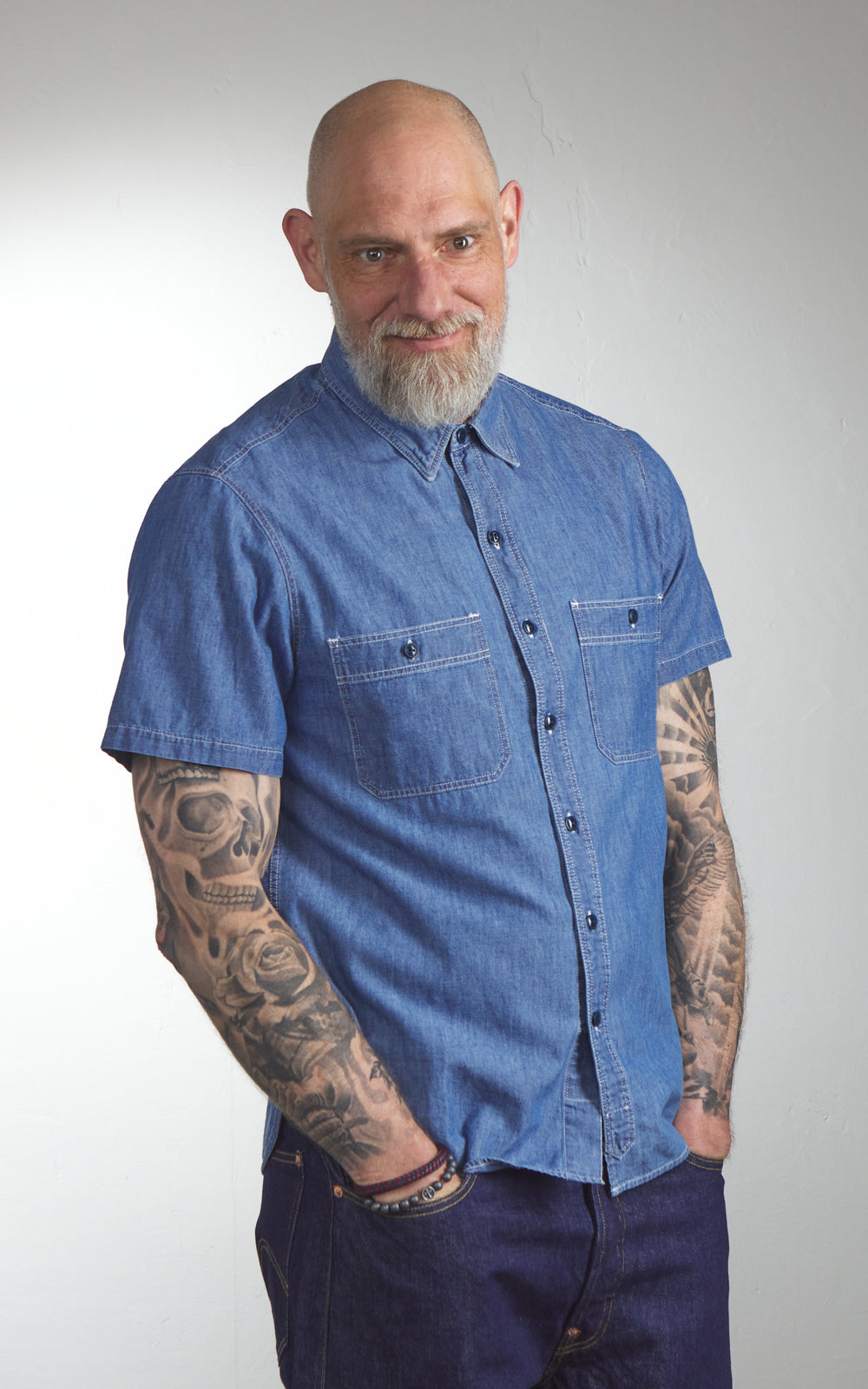 Chesapeake's Short Sleeve Chambray Shirt MC Buzz Chambray