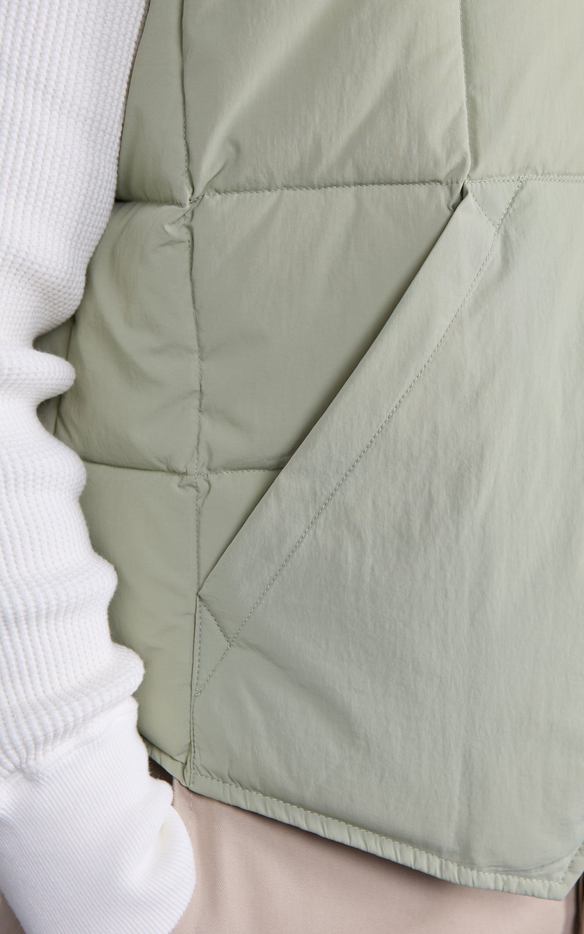 Chesapeake's Seattle Down Vest Sage