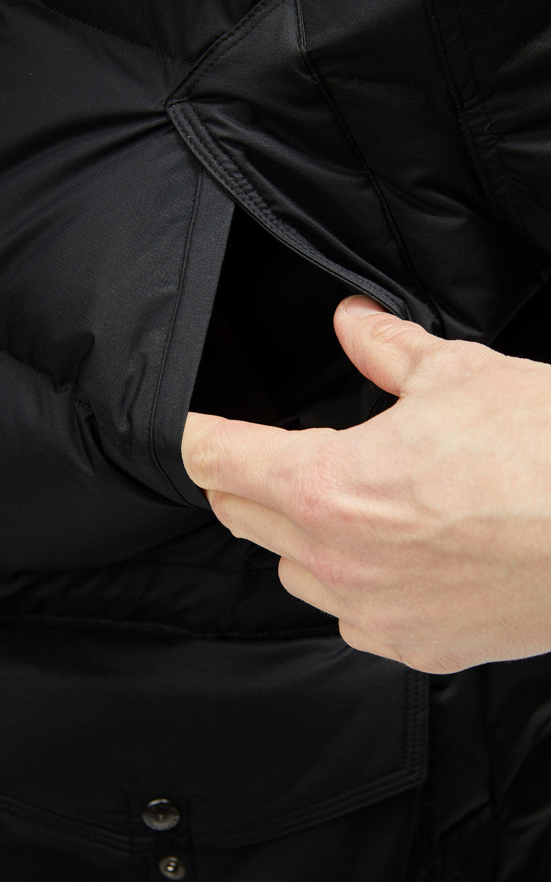 Eastlogue Utility Shield Parka Black