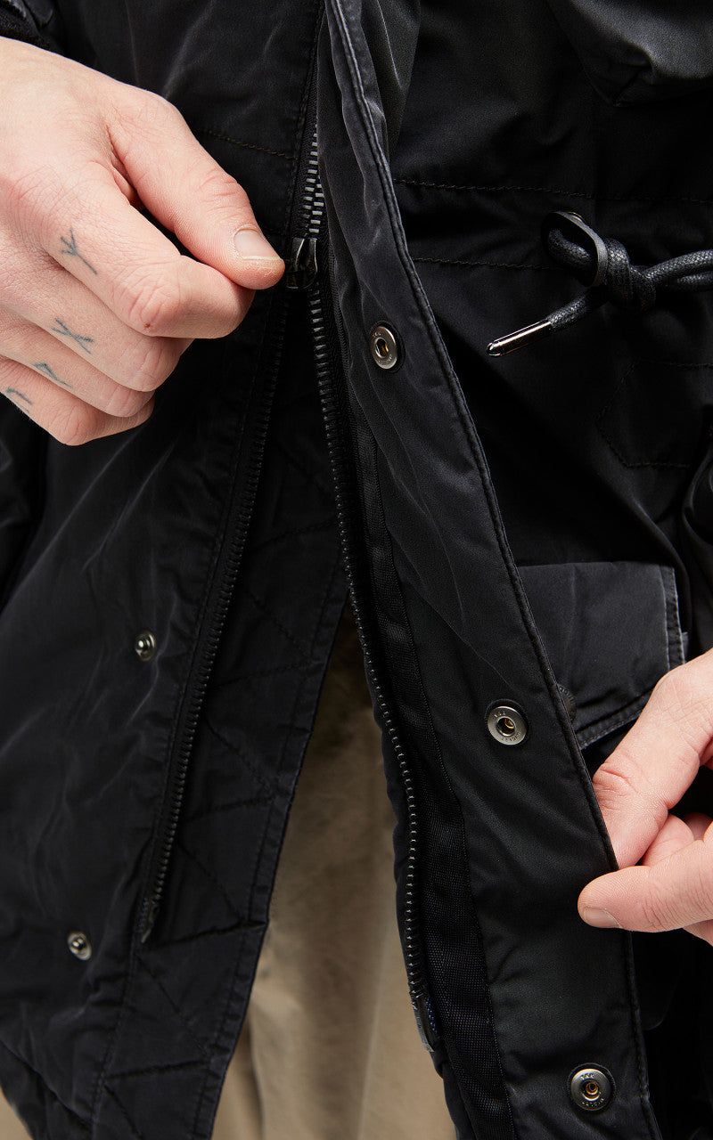 Eastlogue Utility Shield Parka V2 Pigment Black