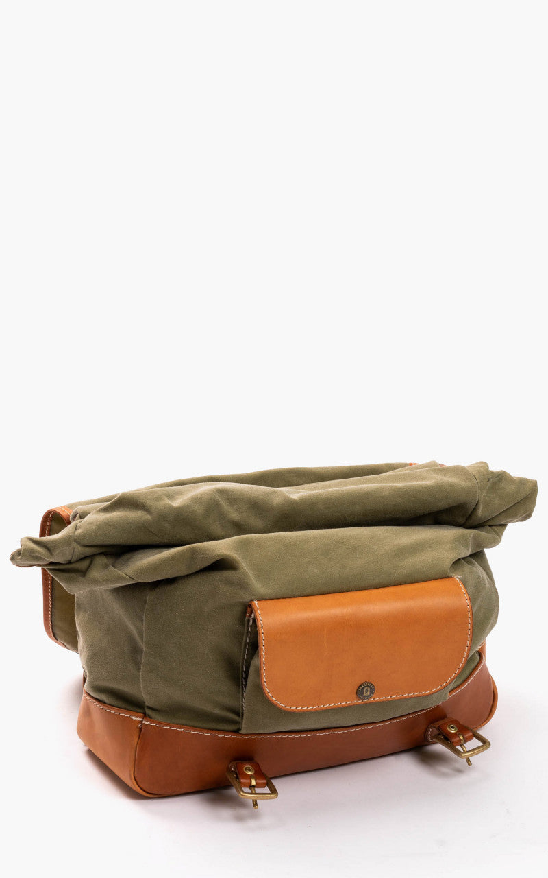 Shangri-La Heritage Explorator Waxed Canvas Messenger Bag Army