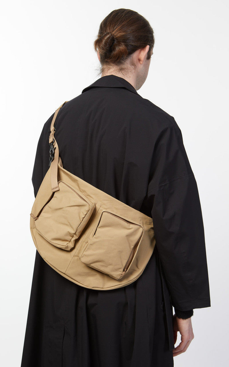 Amiacalva F009 AAF Body Bag Beige