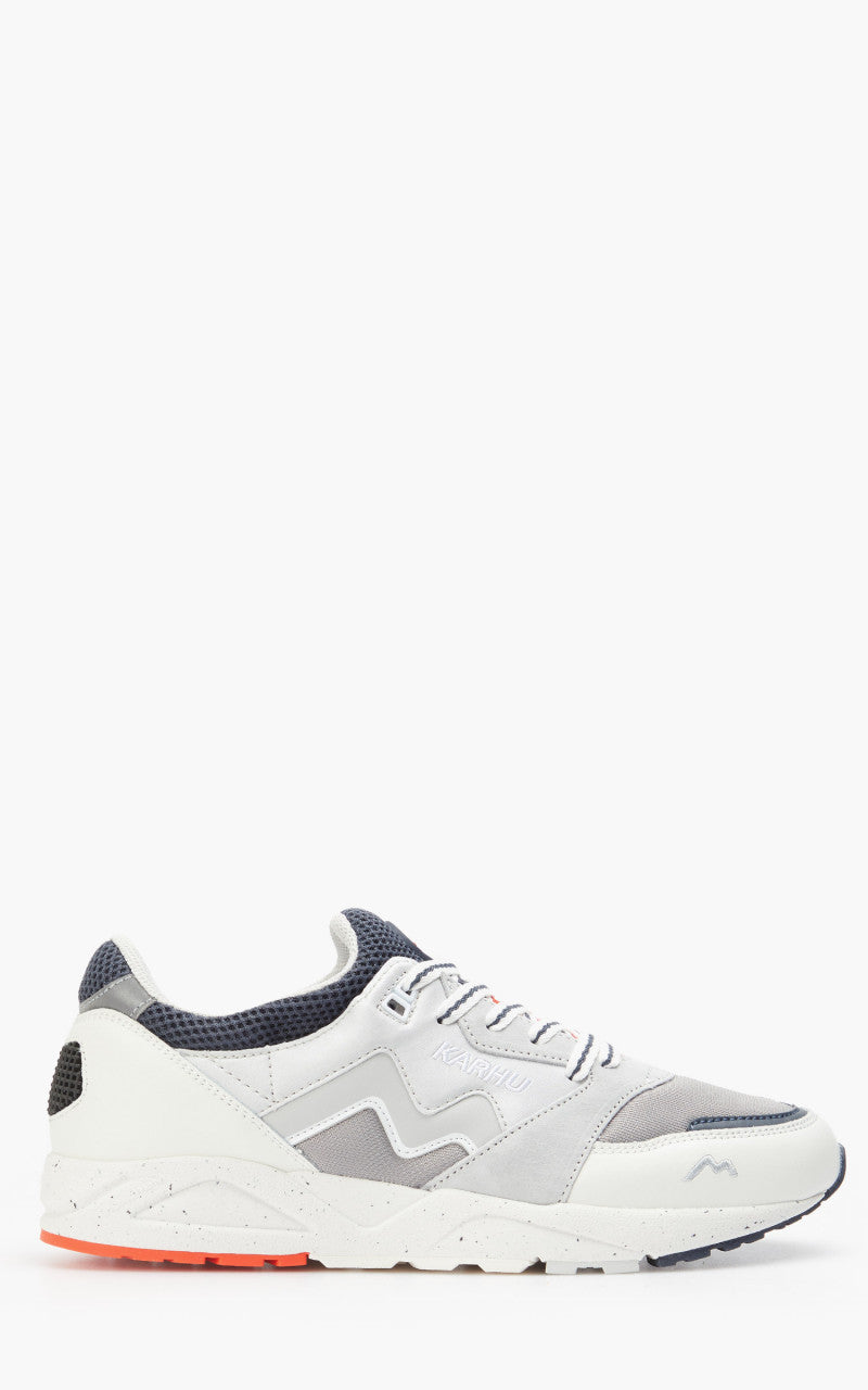 Karhu Aria 95 Bright White/Dawn Blue