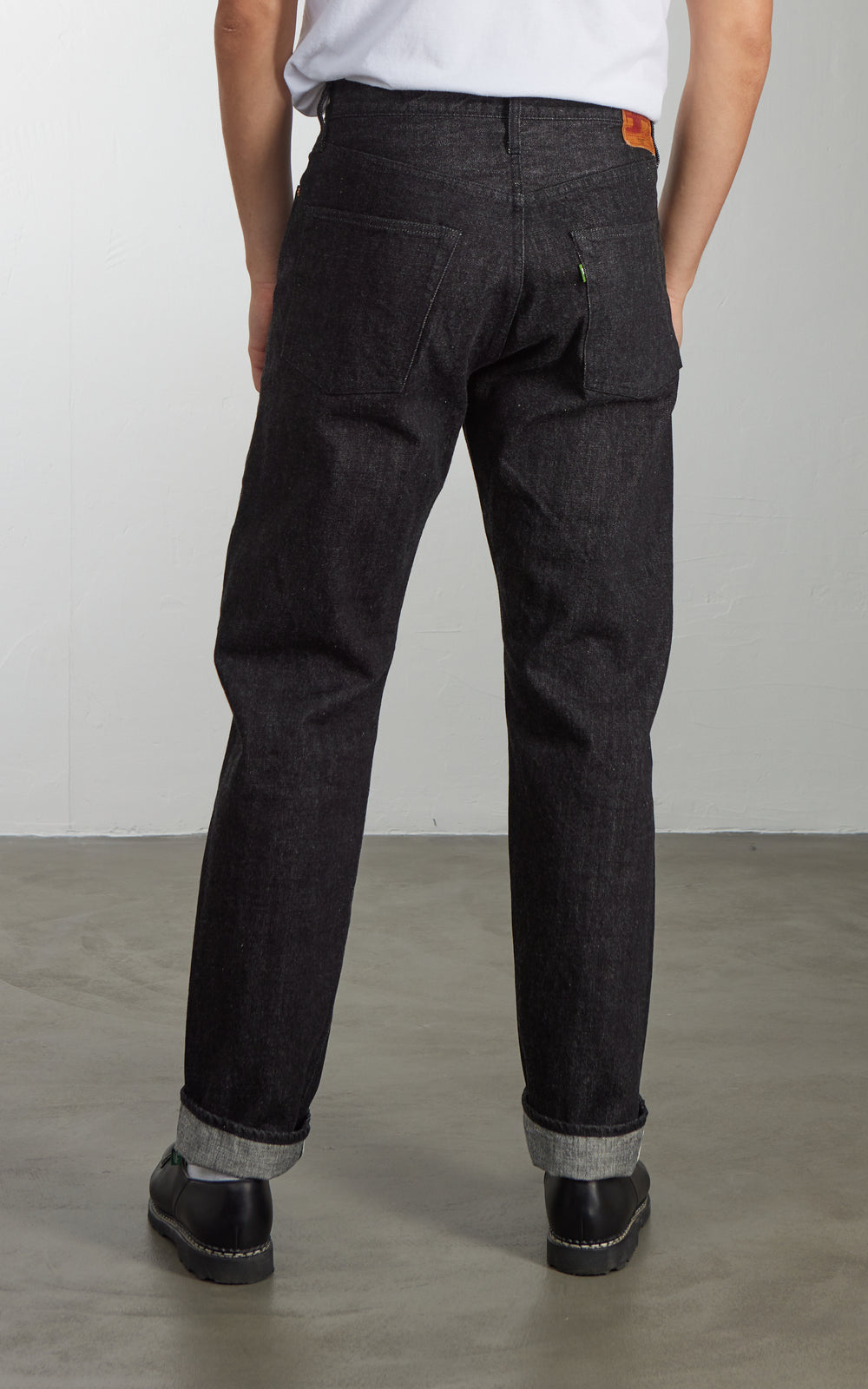 FOB Factory F153 Selvedge Denim Tapered 5P Schwarz, vorgewaschen