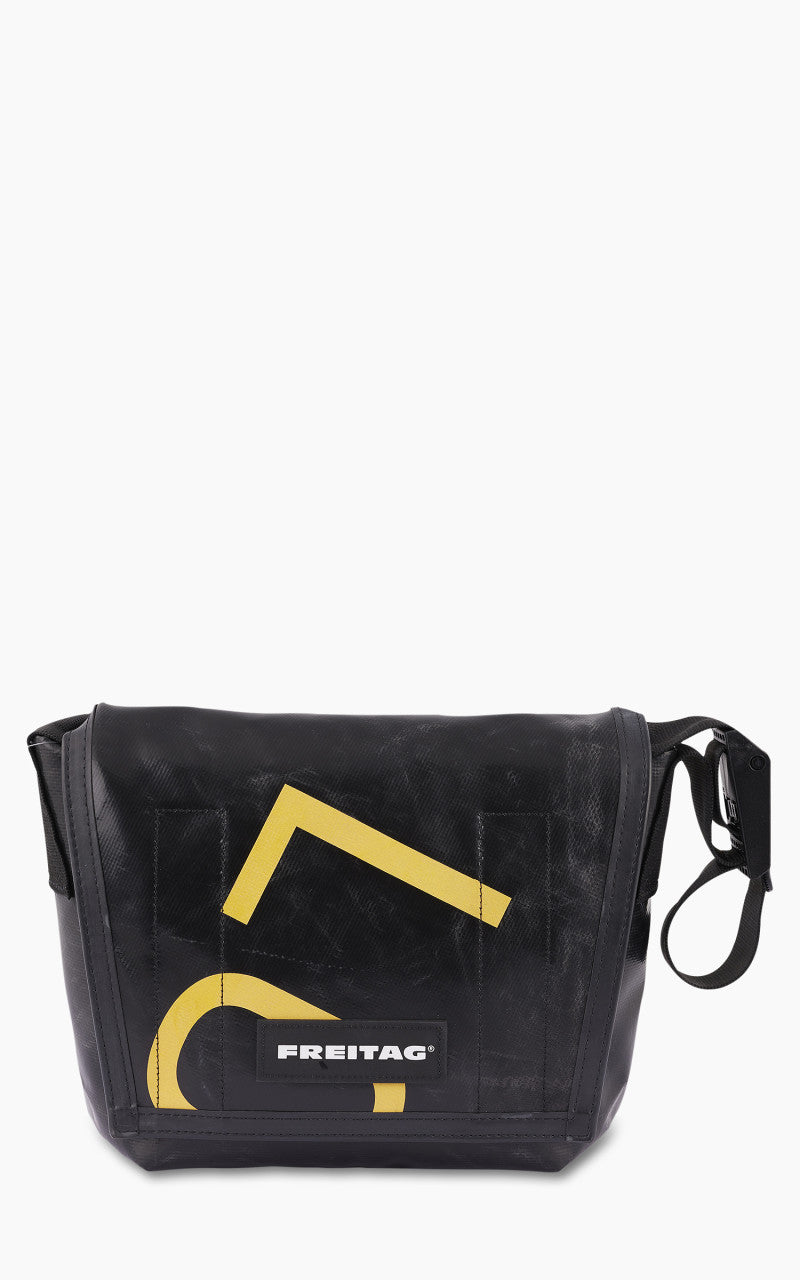 Freitag F11 Lassie Messenger Bag Classic S Black 16-2