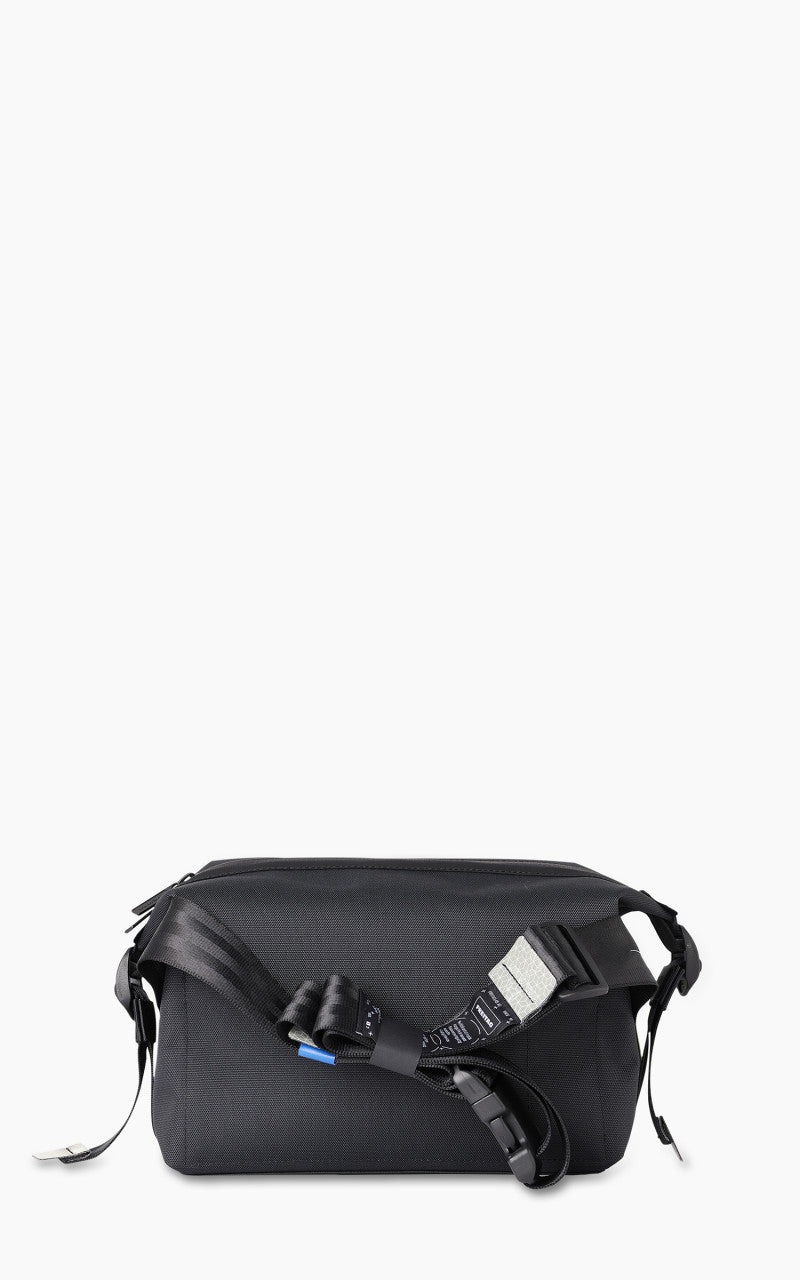 Freitag F670 Warren Crossbody Medium Blue 17-1