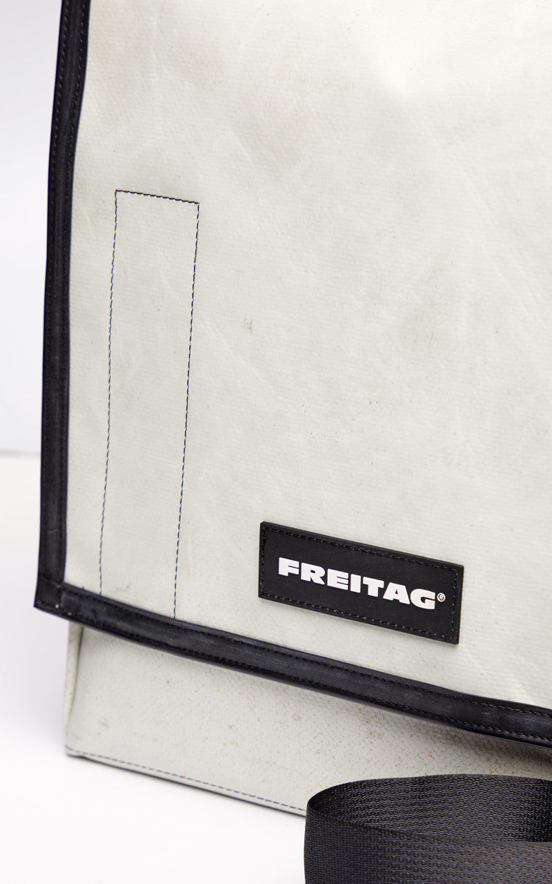 Freitag F21 Nightclub DJ/ Record-Messenger Bag White 21-2