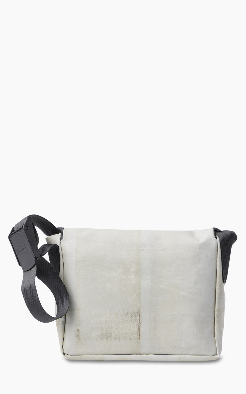 Freitag F11 Lassie Messenger Bag Classic S Silver 20-6