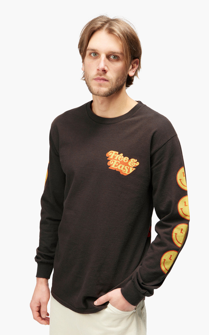 Free & Easy Be Happy L/S Tee Brown