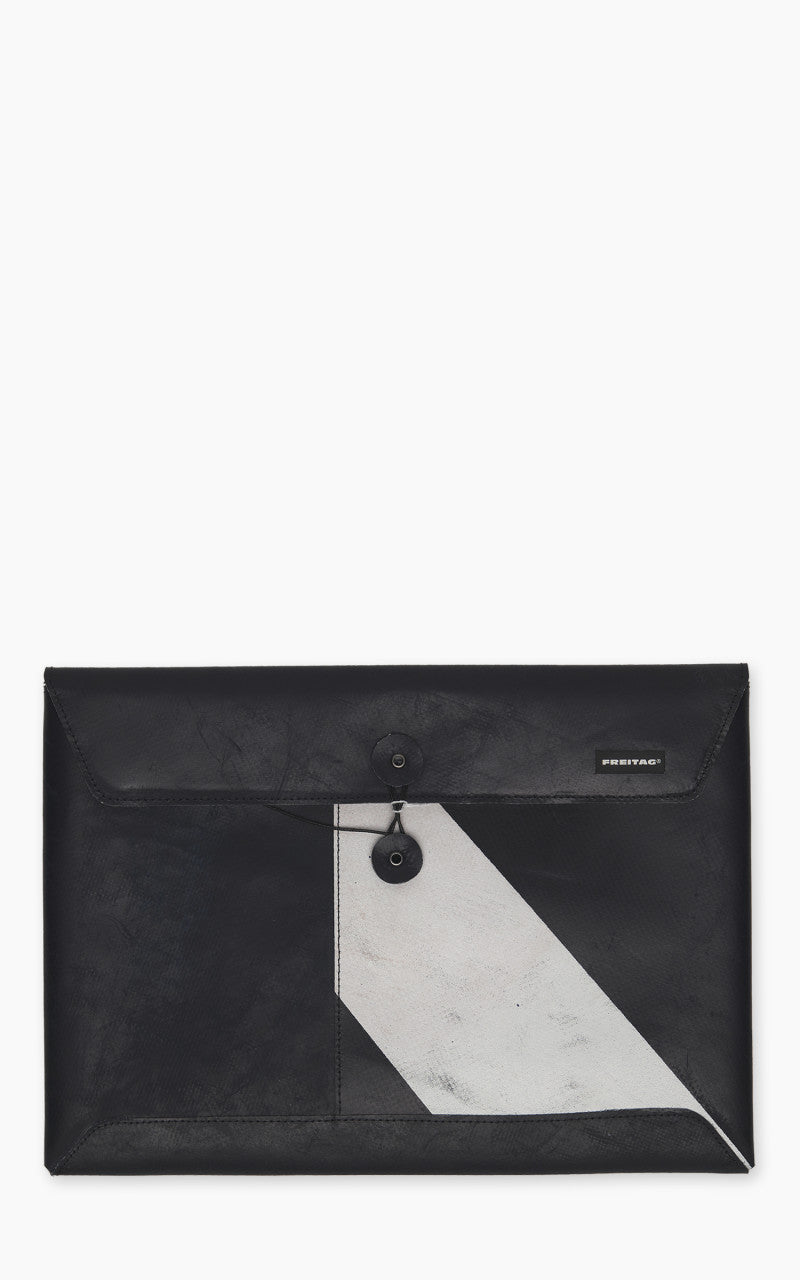 Freitag F411 Sleeve Padded Laptop Envelope 13"/14" Black 23-1