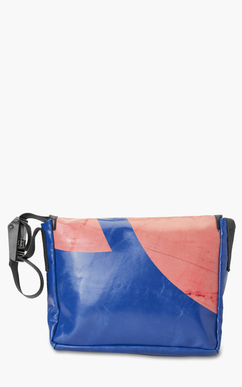 Freitag F11 Lassie Messenger Bag Classic S Blue 13-9