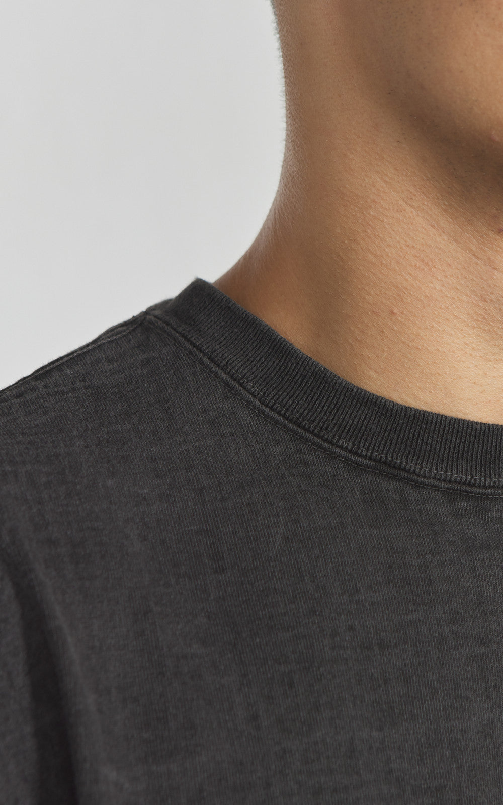 Good On Heavy Jersey L/S Crew T-Shirt P-Black