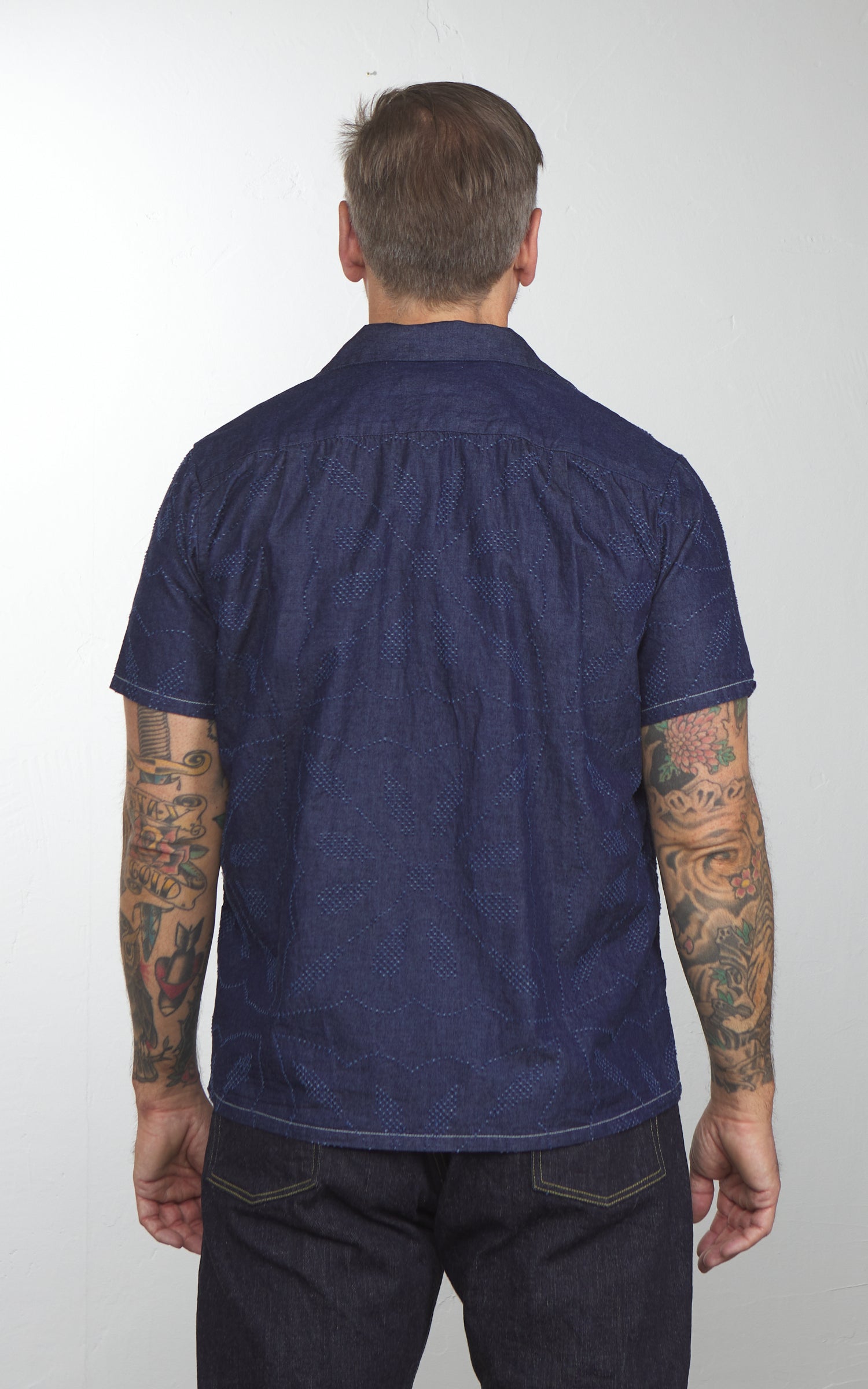 Graph Zero Aloha Shirt Flowers Indigo