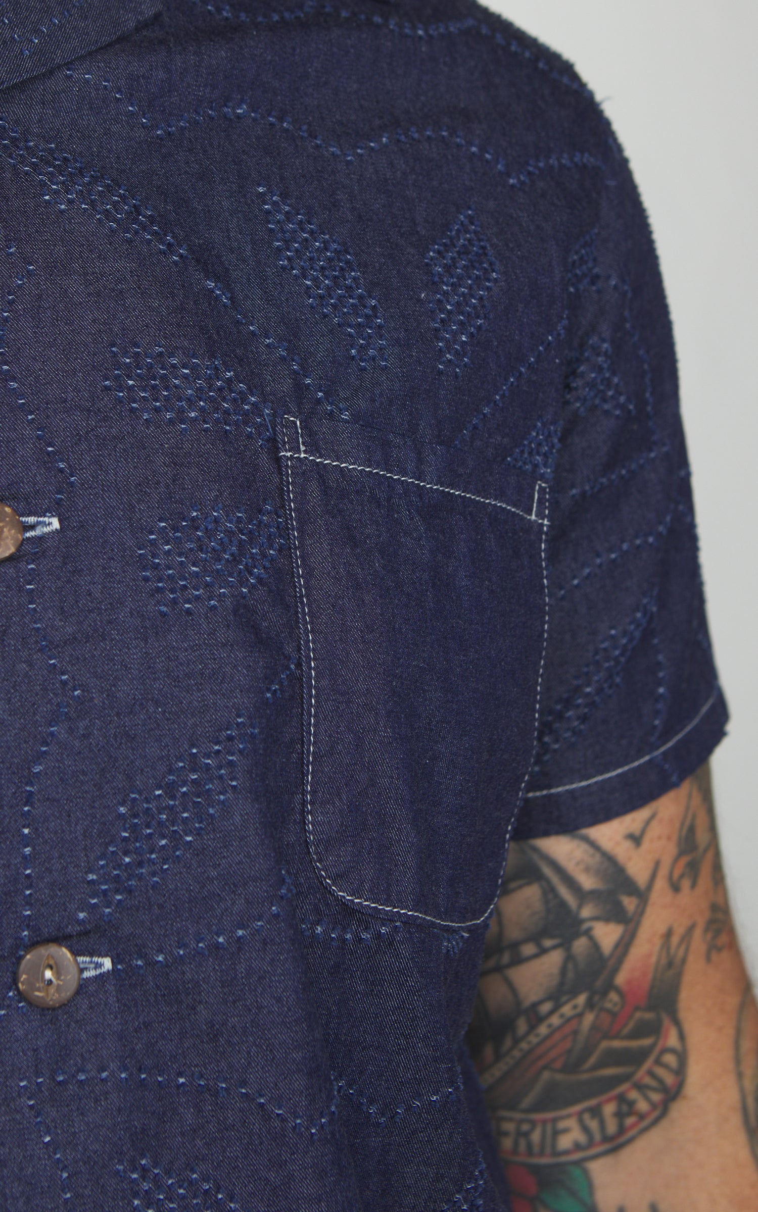 Graph Zero Aloha Shirt Flowers Indigo