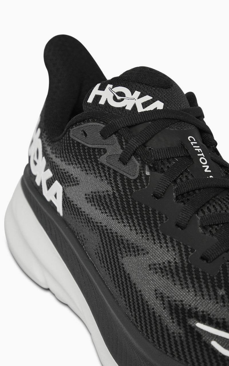 HOKA Clifton 9 Black/White