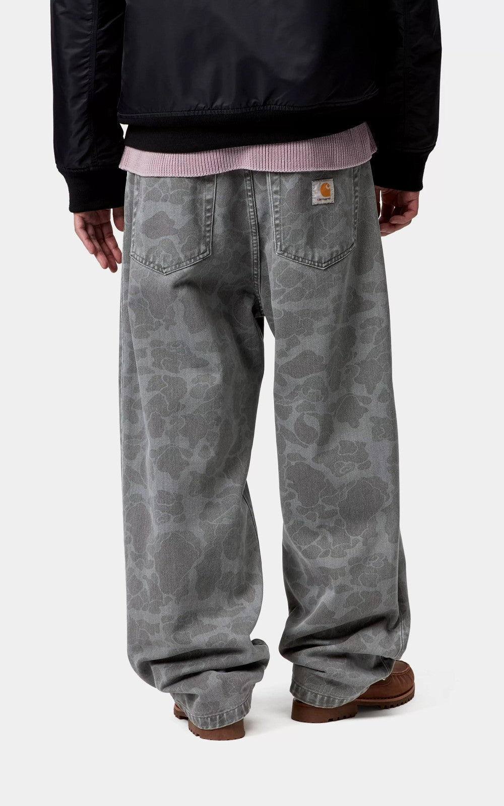 Carhartt WIP Duck Landon Pant Maitland Camo Duck Denim Heavy Bleach Wash Black