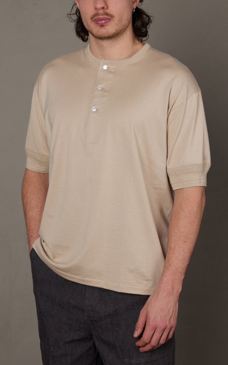 Kaptain Sunshine Suvin Supima Tube Henleyneck Tee Light Beige