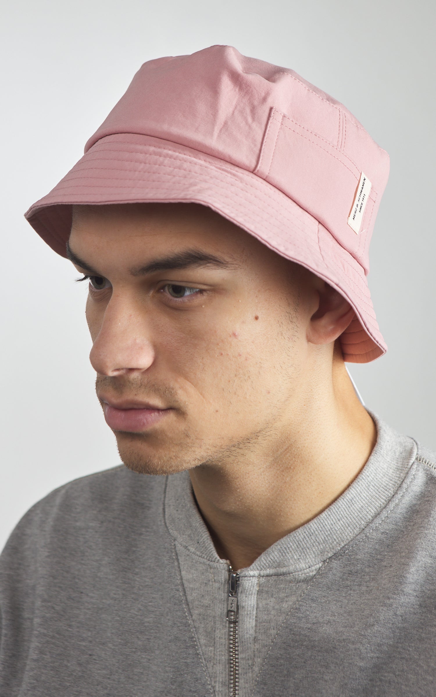 Merz b. Schwanen BH03 Cotton Poplin Bucket Hat Peach