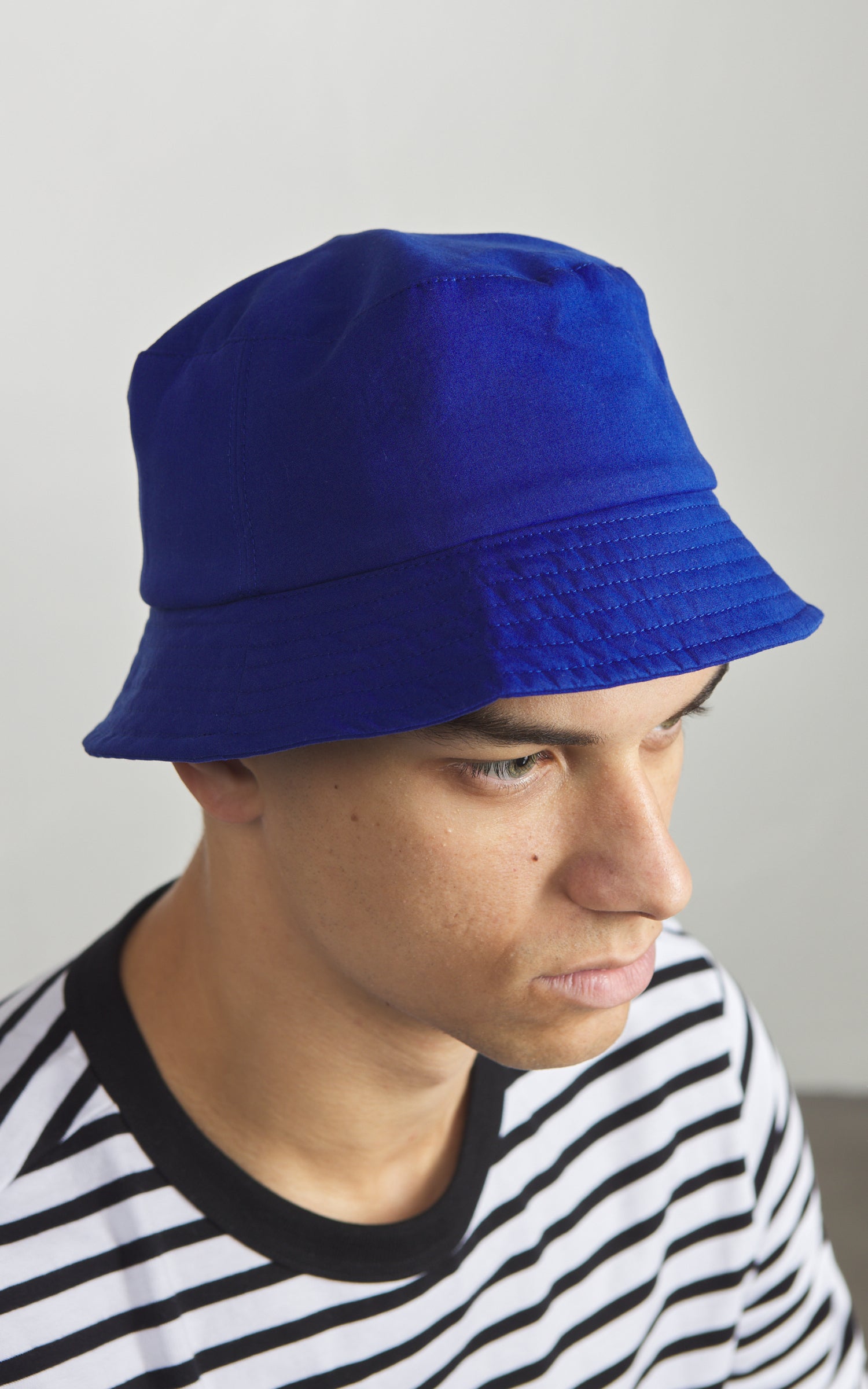 Merz b. Schwanen BH03 Cotton Poplin Bucket Hat Vintage Blue