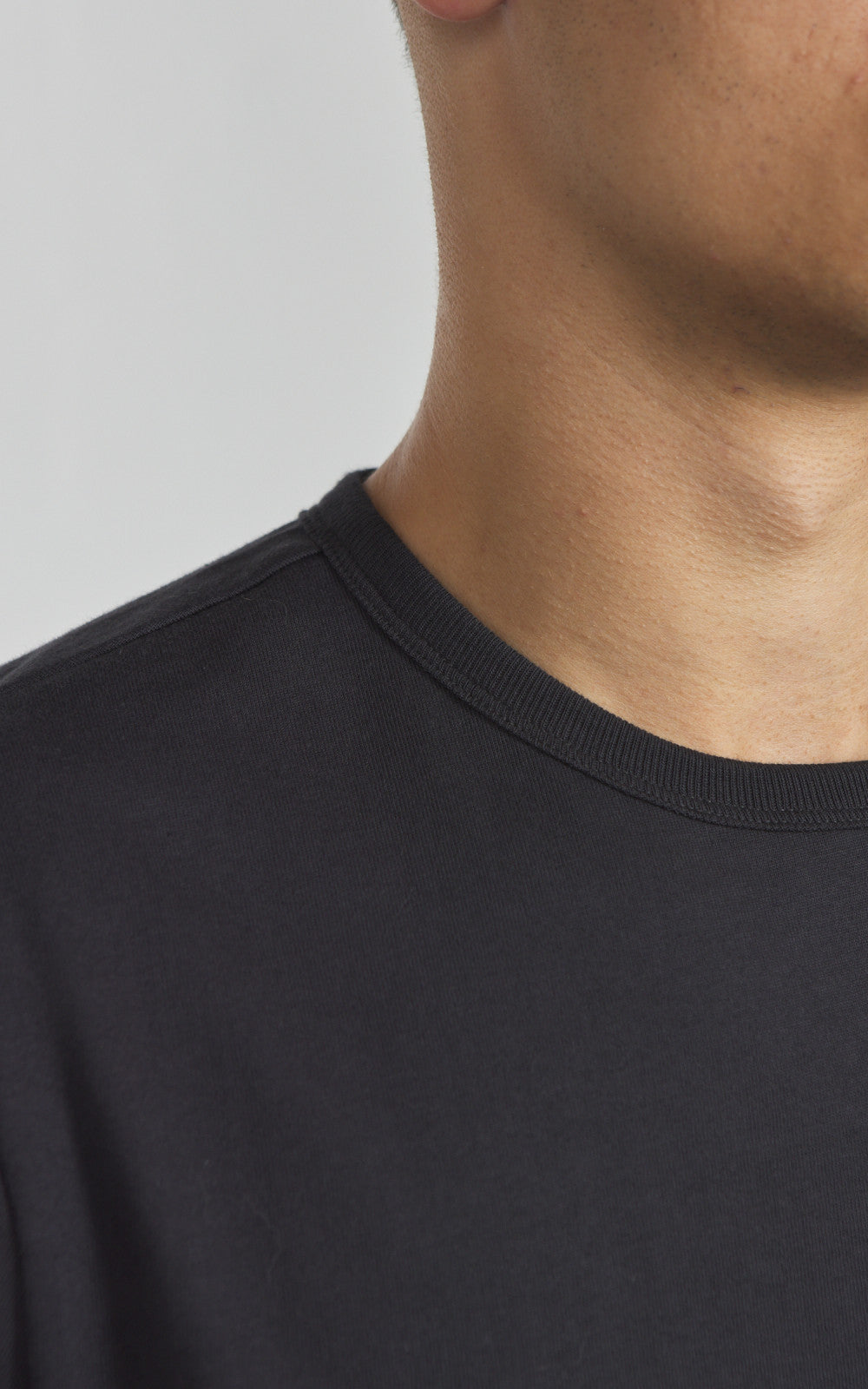 Merz b. Schwanen 2M15 Sturdy Jersey T-Shirt Charcoal