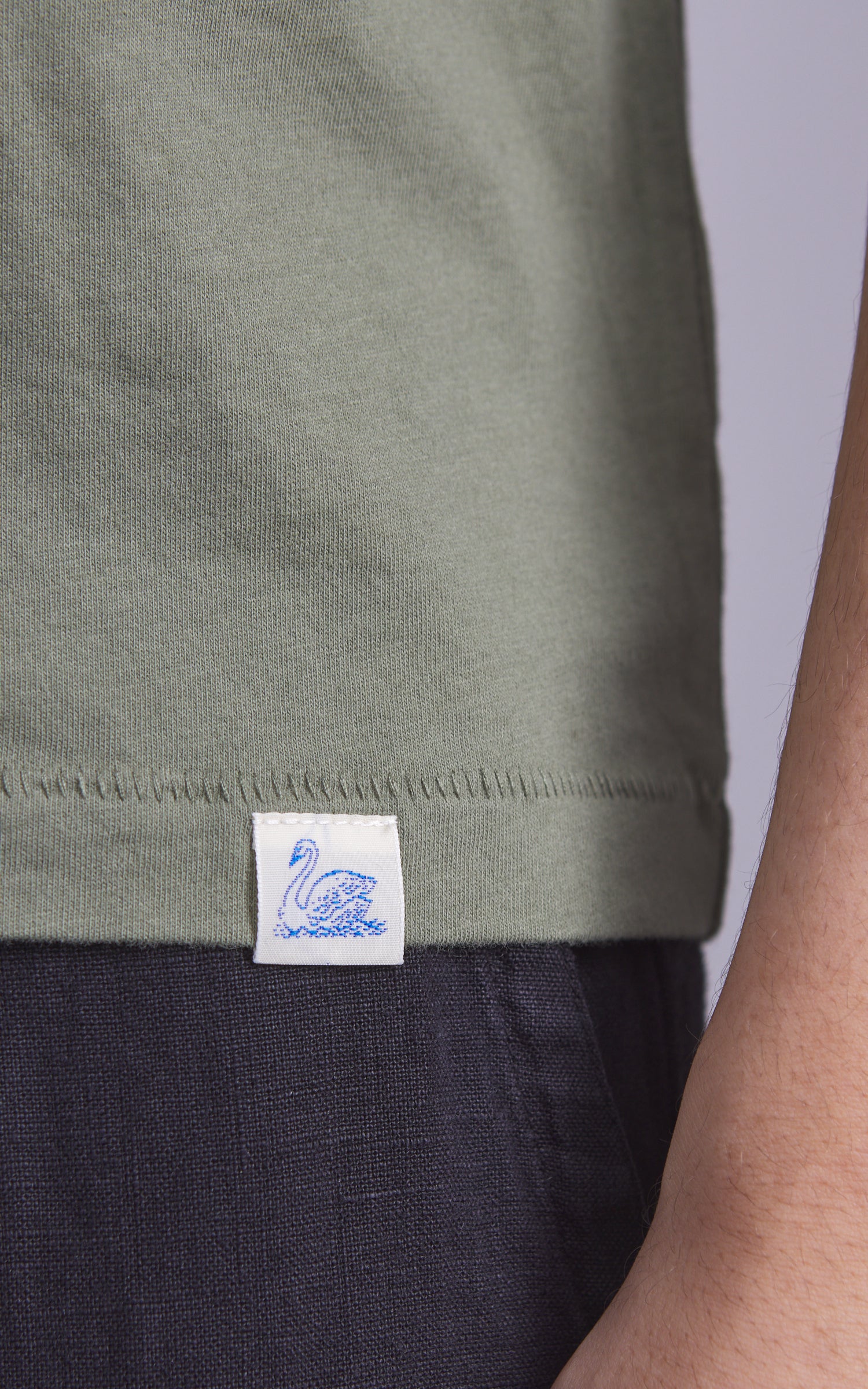 Merz b. Schwanen PIMATEE01 Tee Light Army