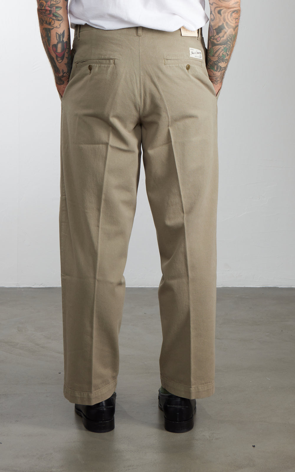 Merz b. Schwanen RIDER01T Pleated Twill Trouser Vintage Army