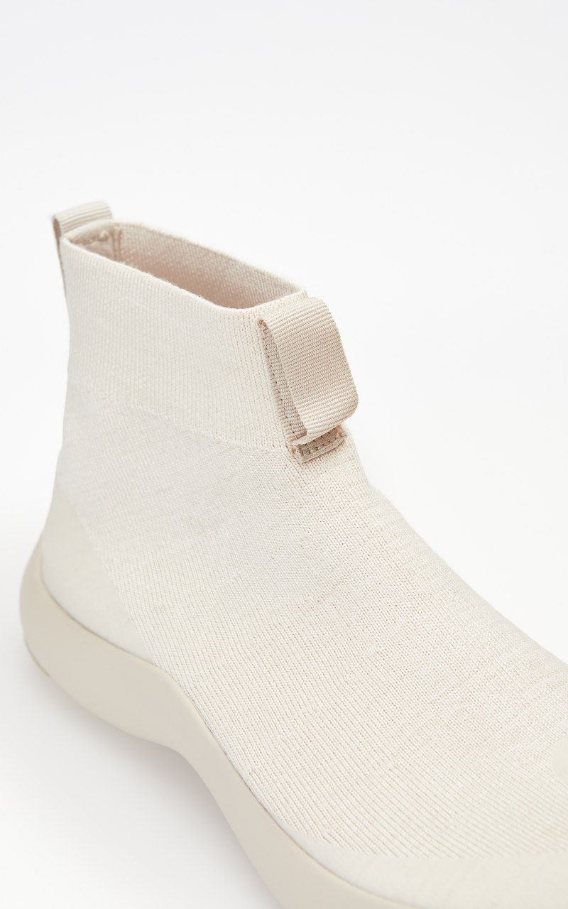 Tabi High-Top Off White