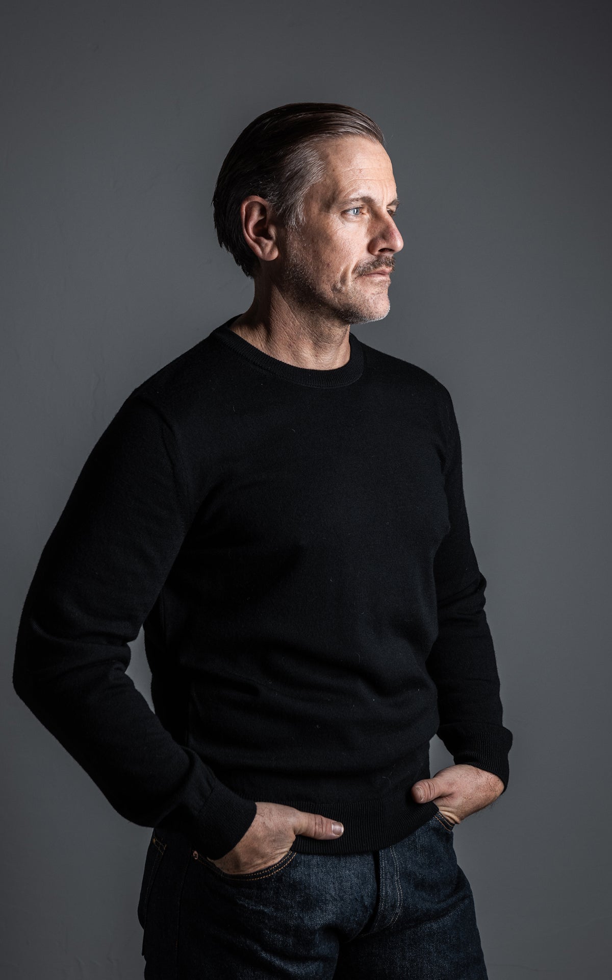 Mooncastle WO2 12G Lightweight Merino Wool Crewneck Black