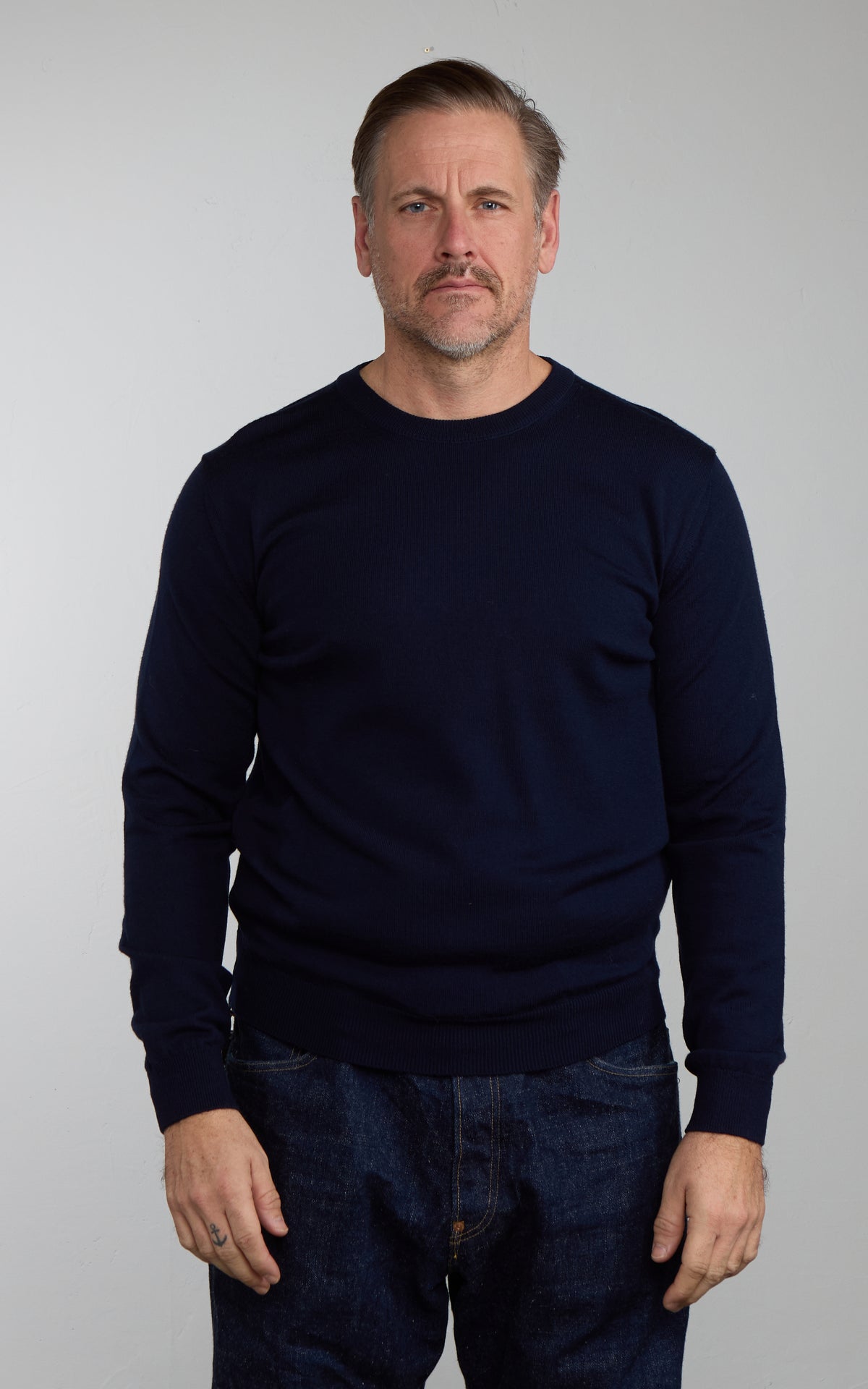 Mooncastle WO2 12G Lightweight Merino Wool Crewneck Navy