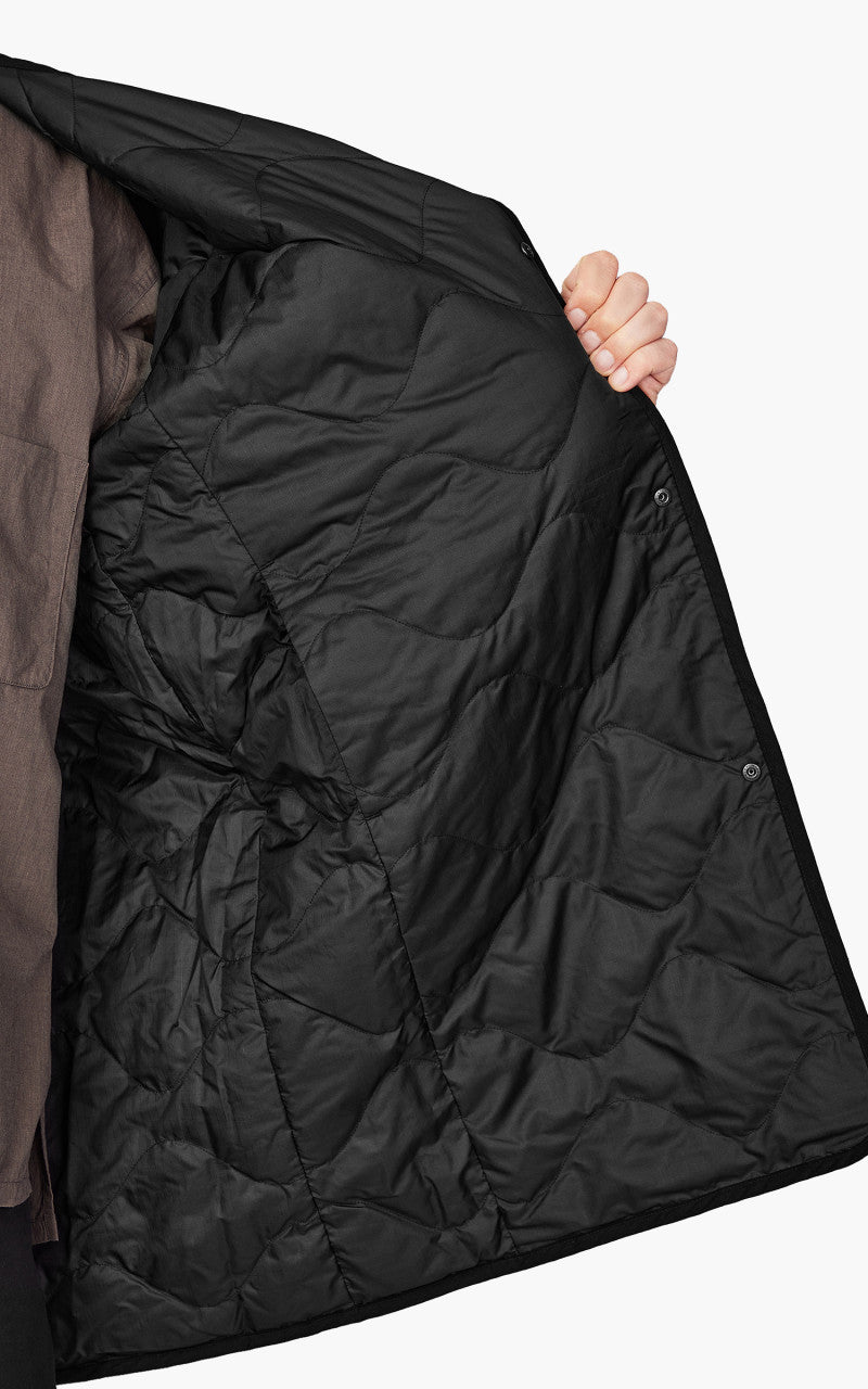 Nanamica Reversible Down Coat Black