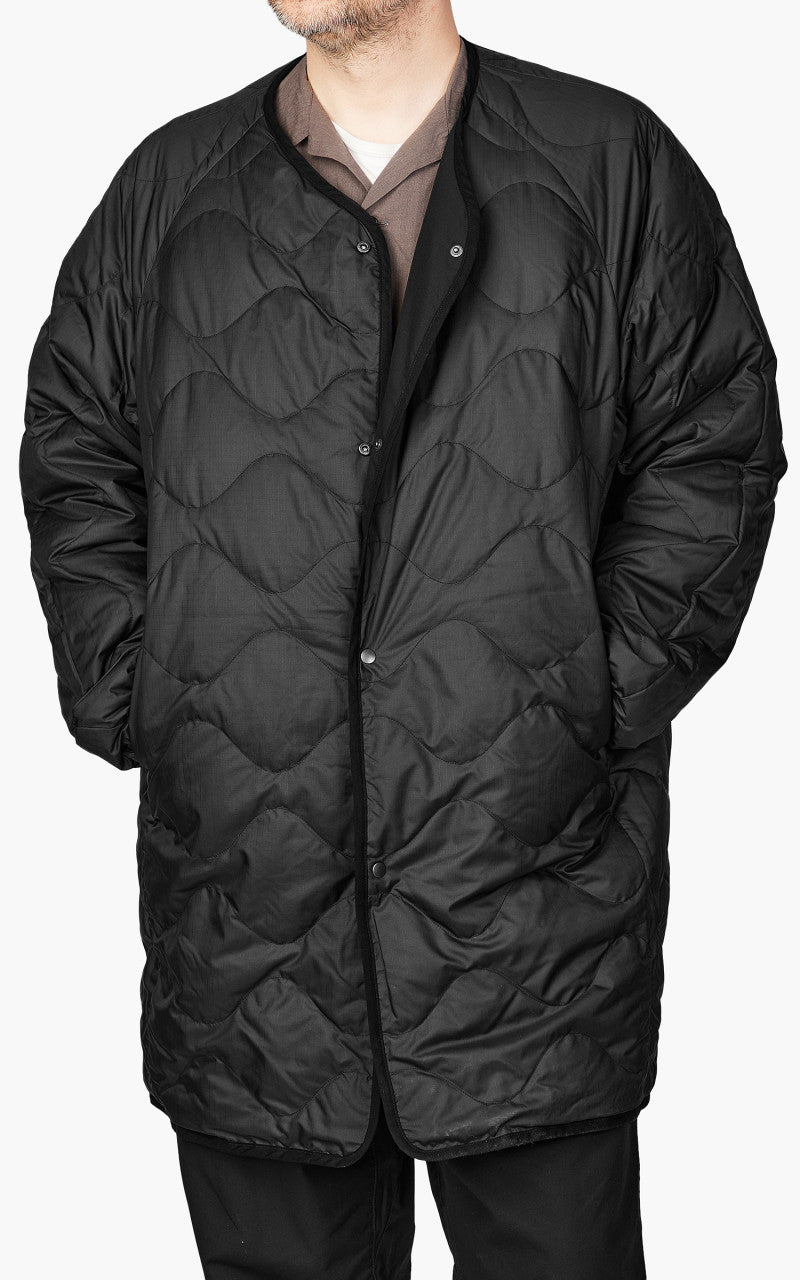 Nanamica Reversible Down Coat Black
