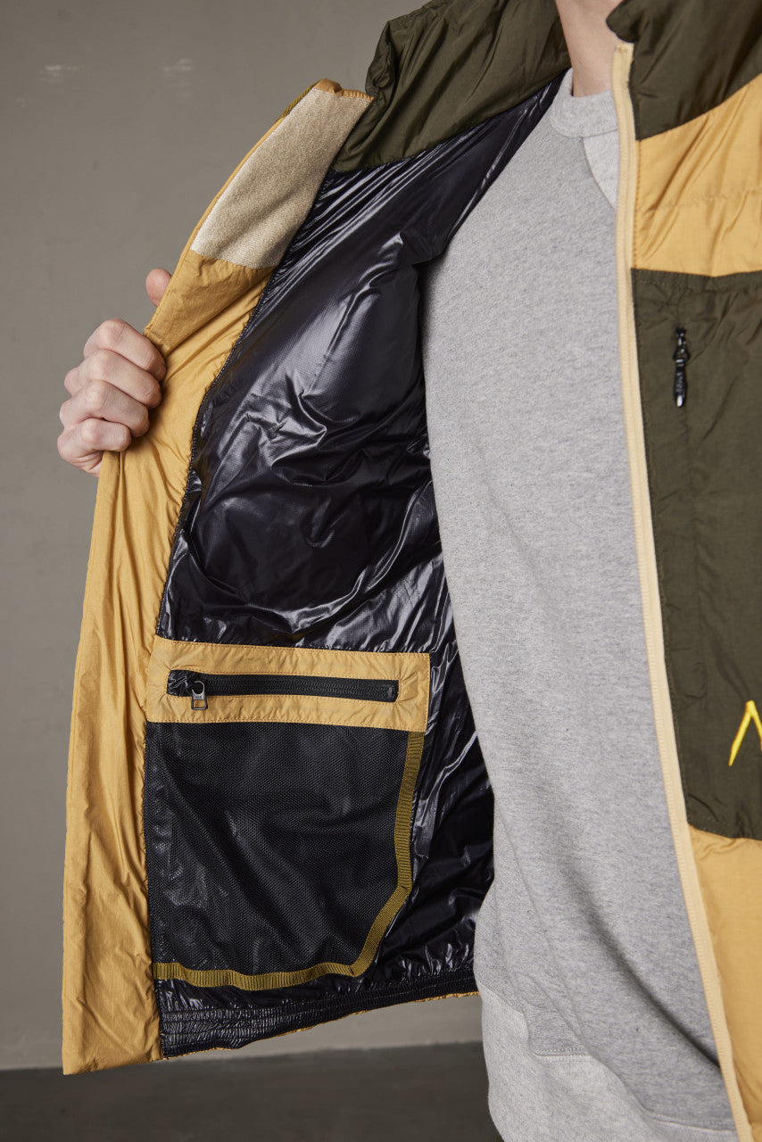 Nanga Mazeno Ridge Vest Beige