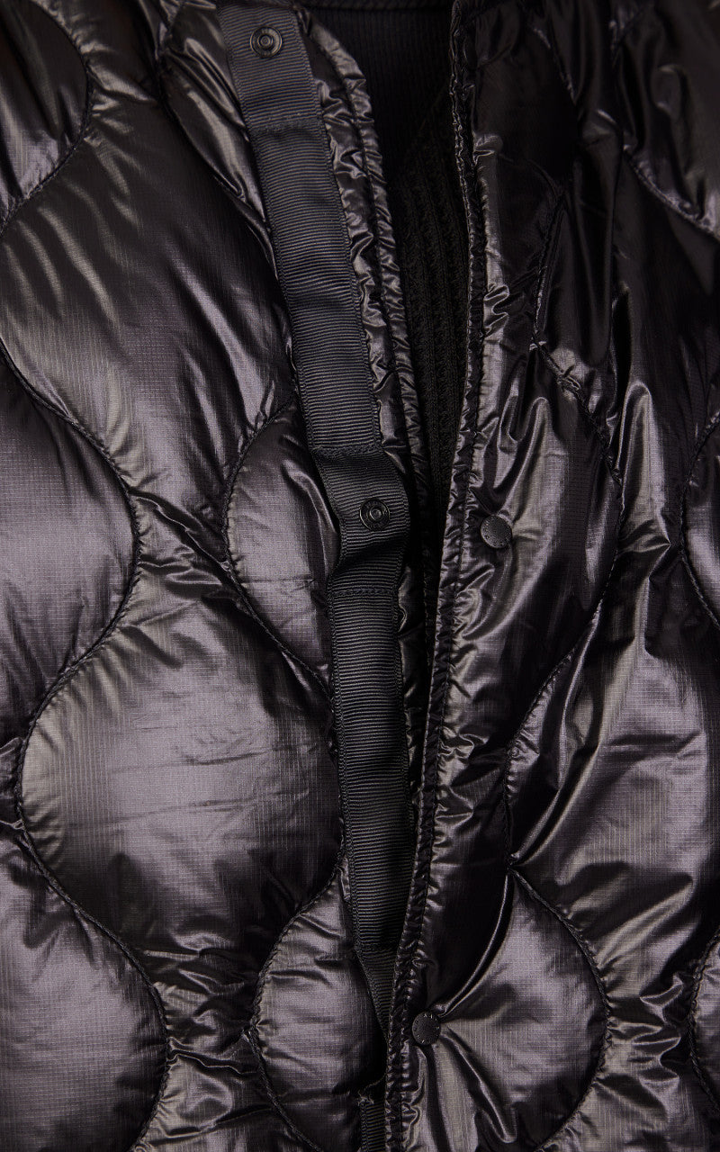 Nanga Onion Quilt Down Half Coat Black