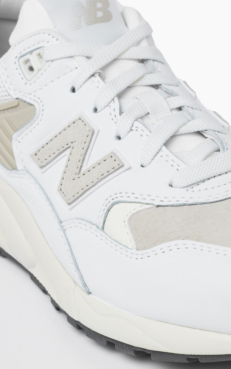 New Balance MT580 VTG White/Timberwolf