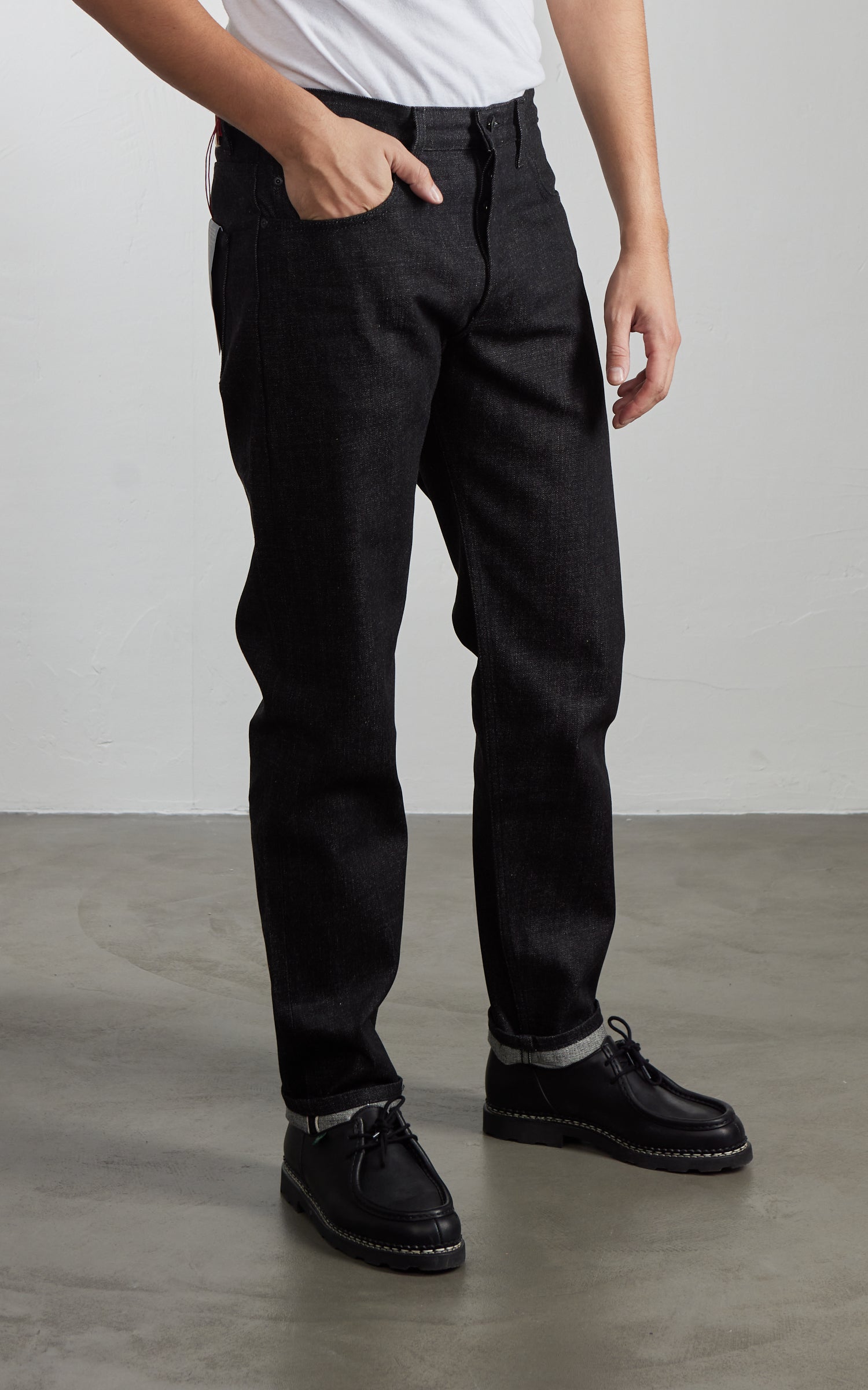 Naked & Famous Denim Easy Guy Yatagarasu Selvedge Black 15oz