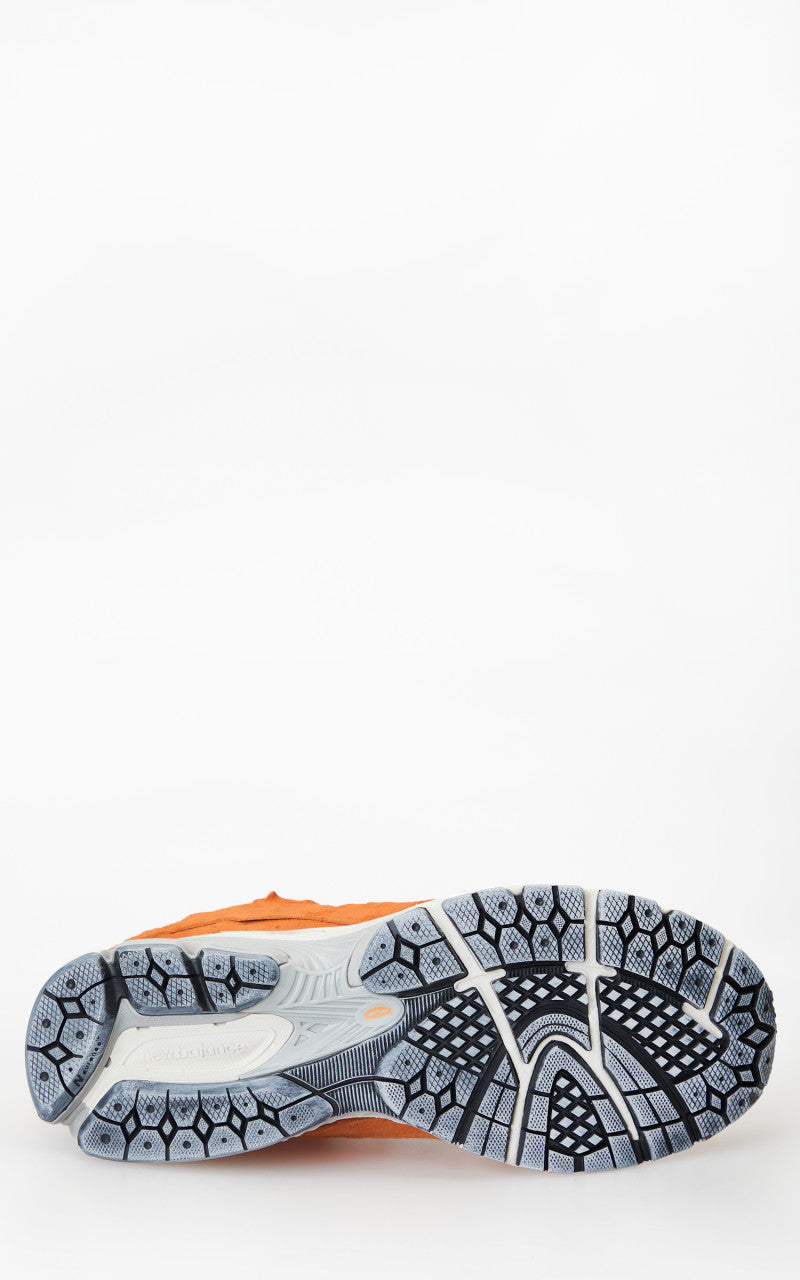 New Balance M2002 RDE Vintage Orange