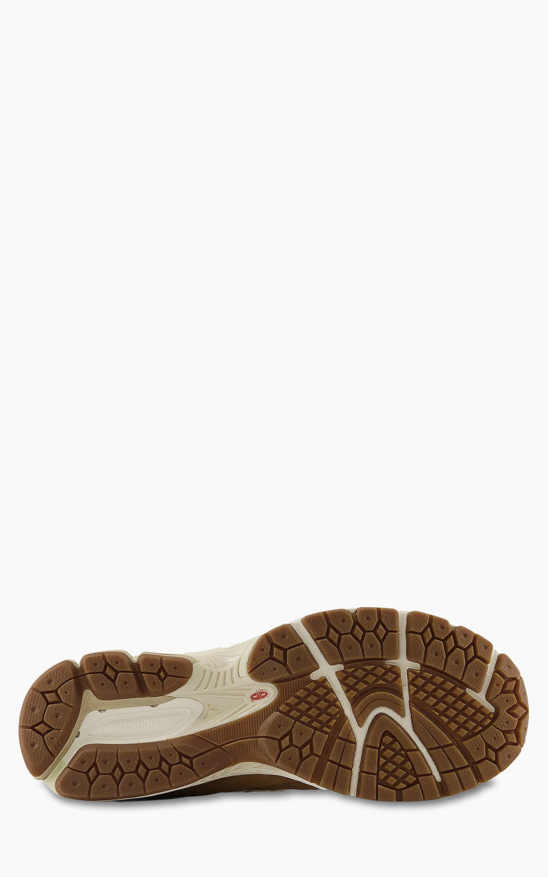 New Balance M2002 RXG Gore-Tex Tobacco/Incense