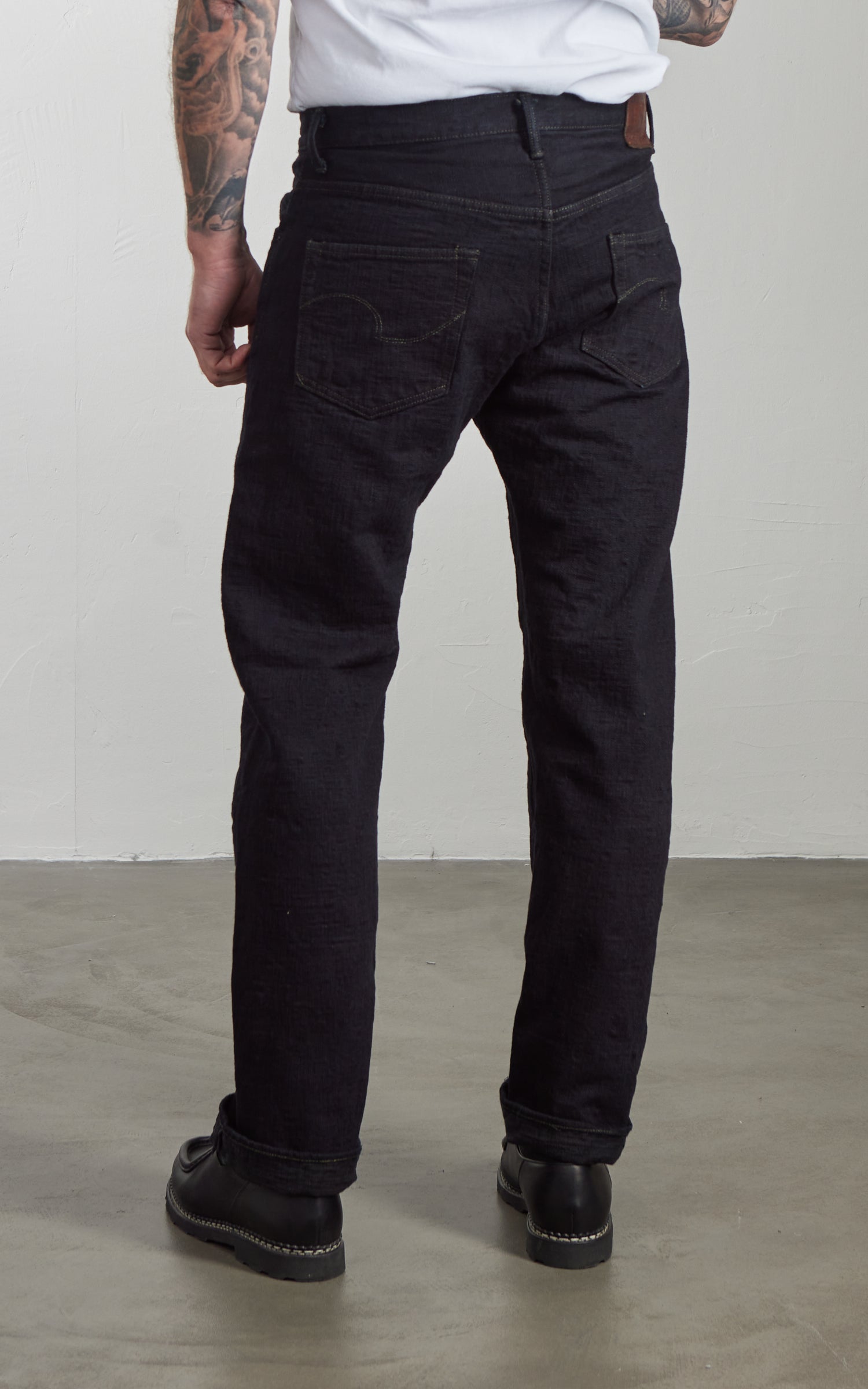 ONI Denim 277-BUMPY Just Right Straight Black (Kuro) 17oz