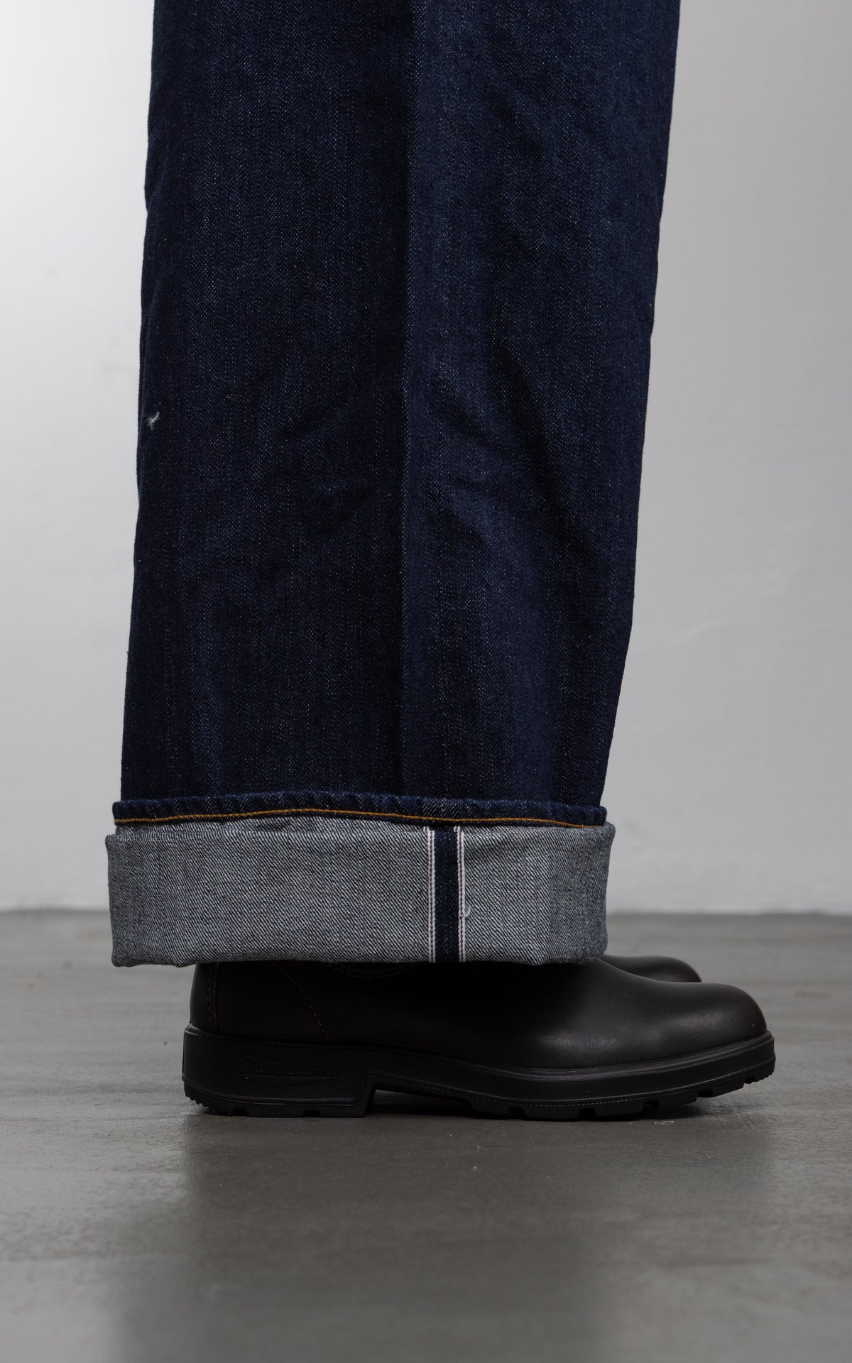 ONI Denim L722-12Z Ladies Super Wide Straight Selvedge Denim Indigo 12oz